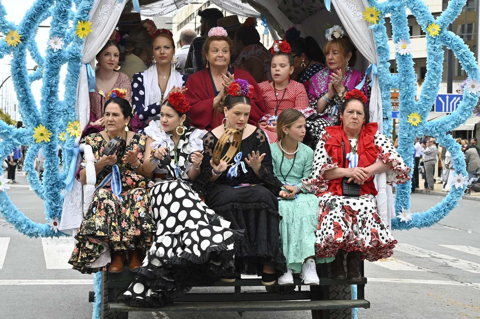 Imágenes de los carros de la Hermandad del Rocío de Huelva