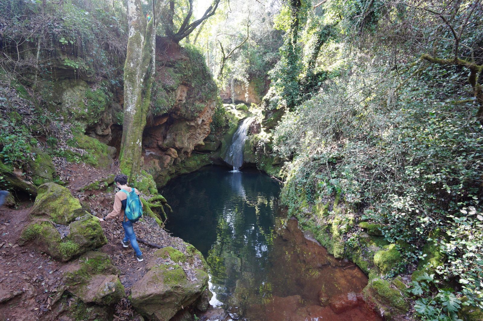 Una ruta por los Baños de Popea en Córdoba, en fotografías
