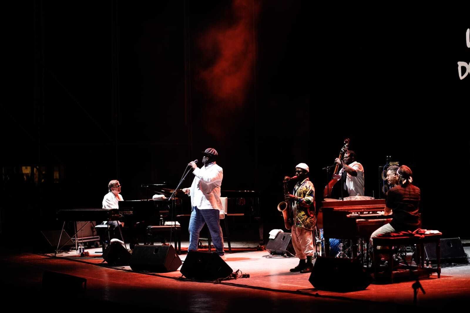 El concierto de Gregory Porter en el Festival de la Guitarra de Córdoba, en fotos