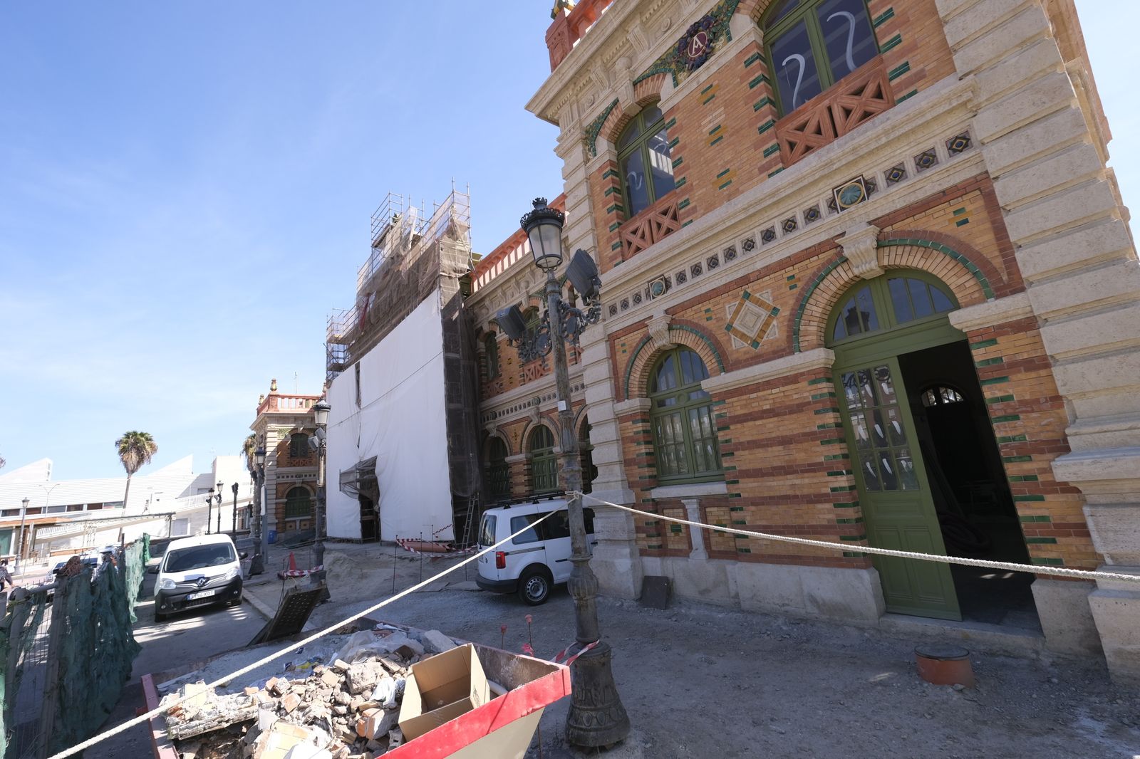 Fomento sigue sin “petición formal” de cesión de la estación del Ayuntamiento