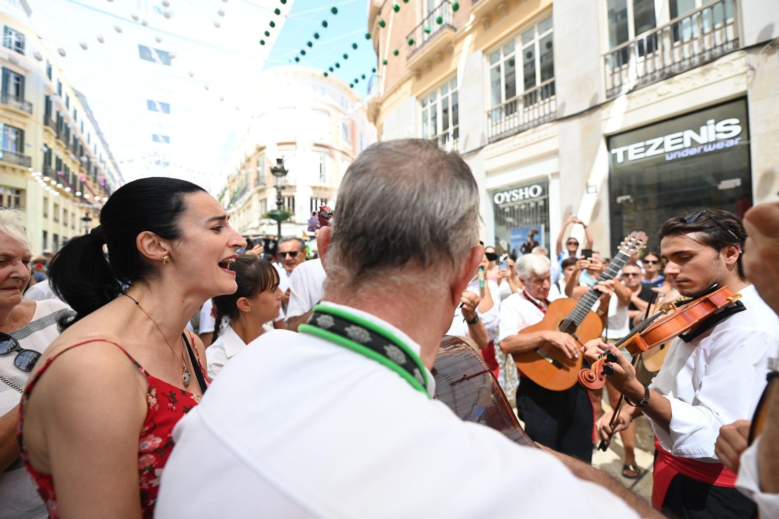 Las fotos del lunes festivo en la Feria en Málaga