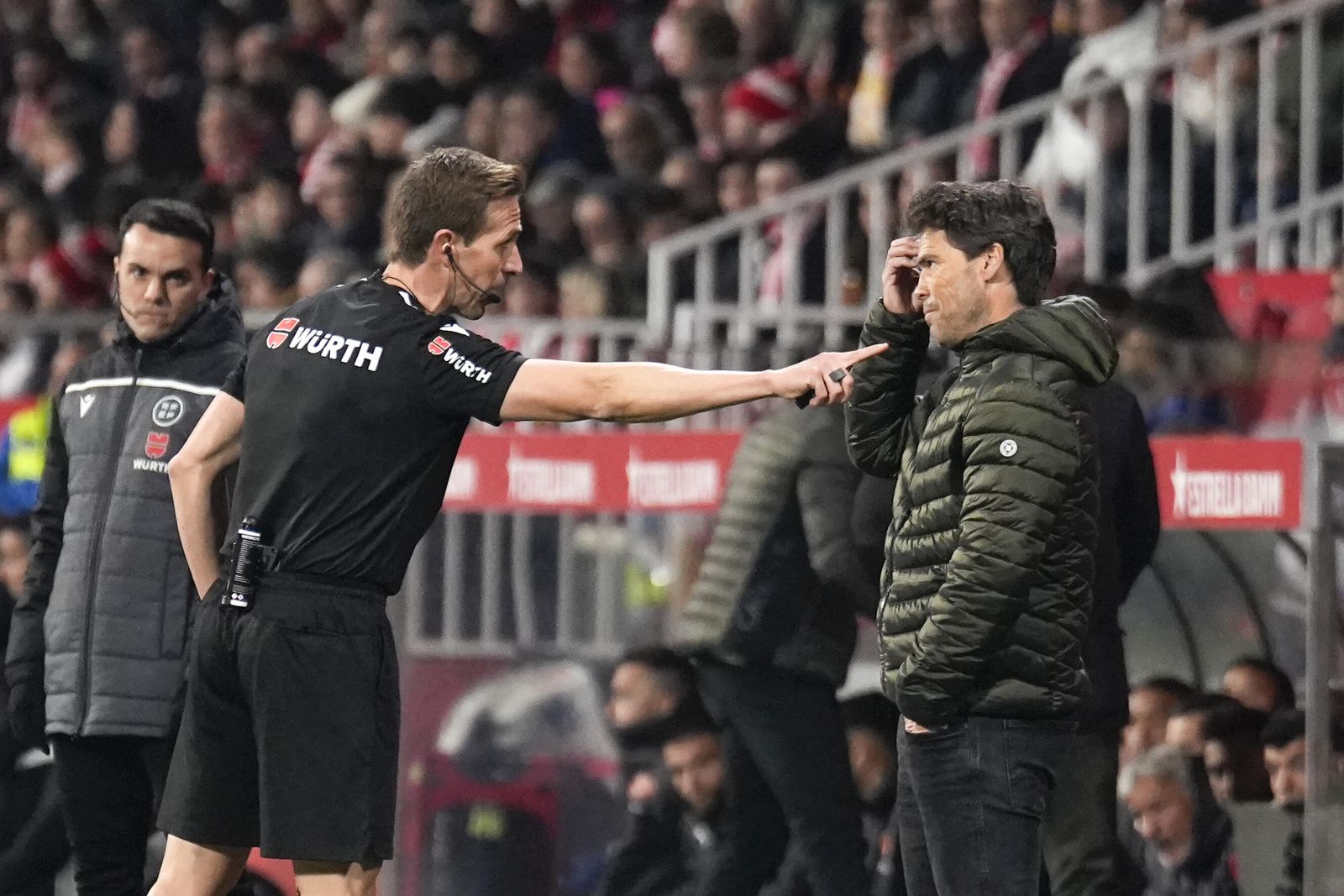 Pizarro Gómez advierte a Rubi en Montilivi