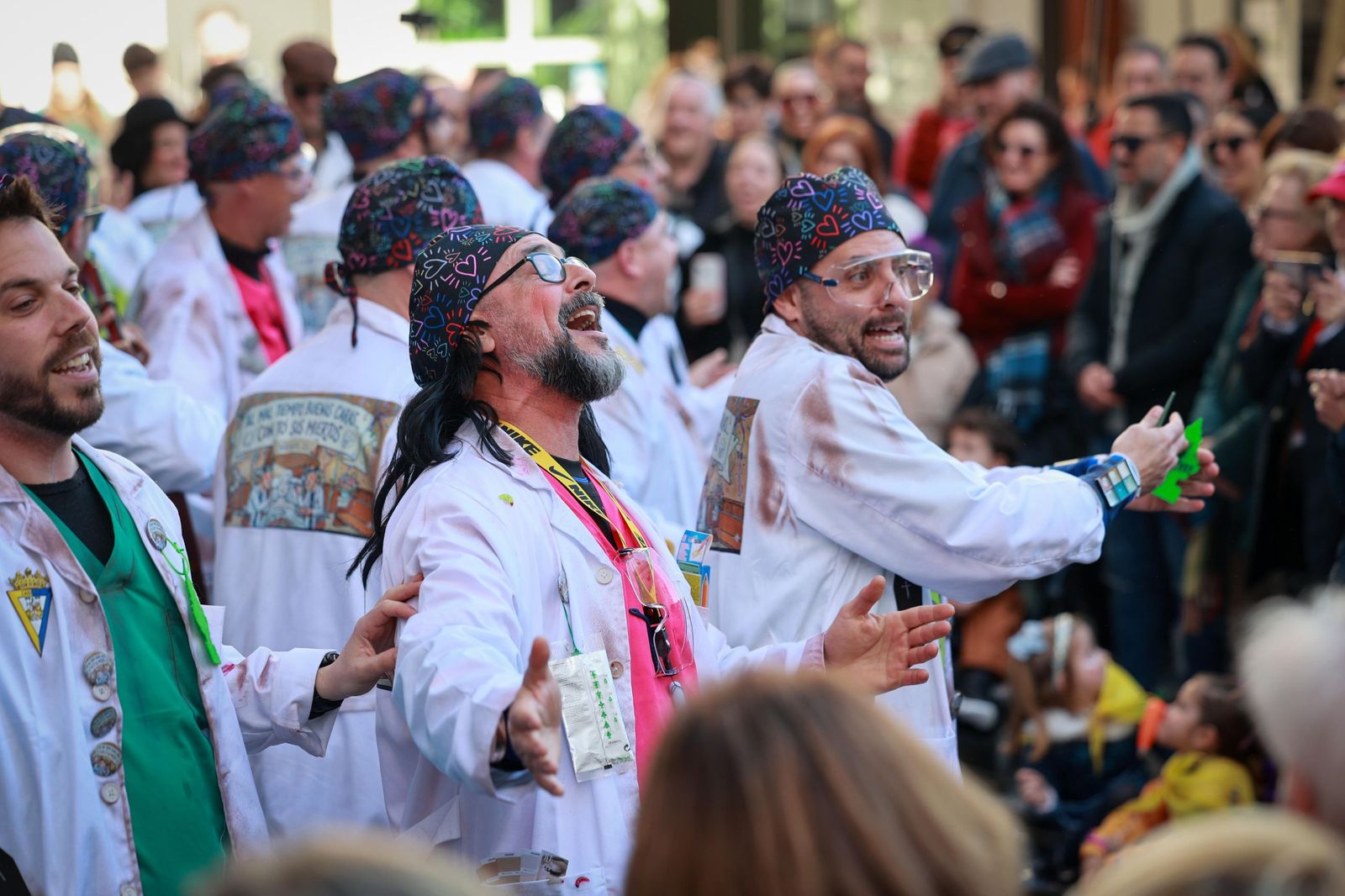 Las mejores imágenes del domingo de Carnaval de Cádiz 2026