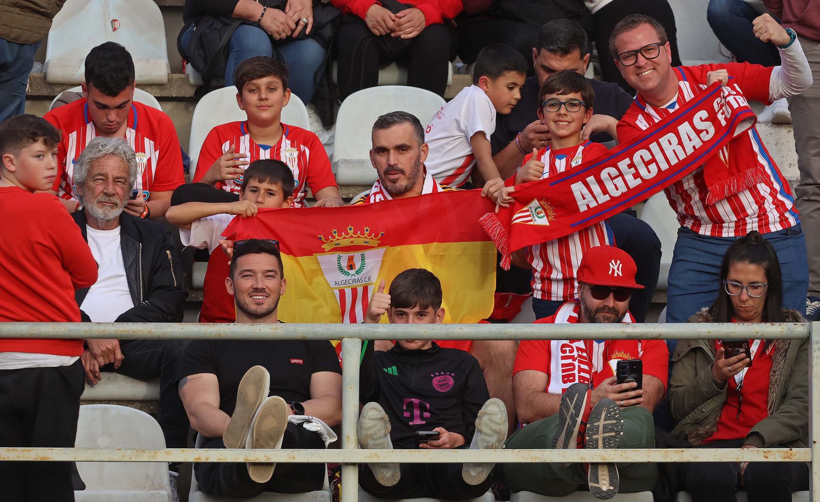 Búscate en el Nuevo Mirador durante el Algeciras - Málaga