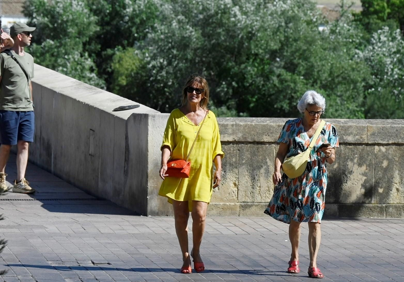 Las imágenes de un sábado de temperaturas suaves para disfrutar de Córdoba en verano