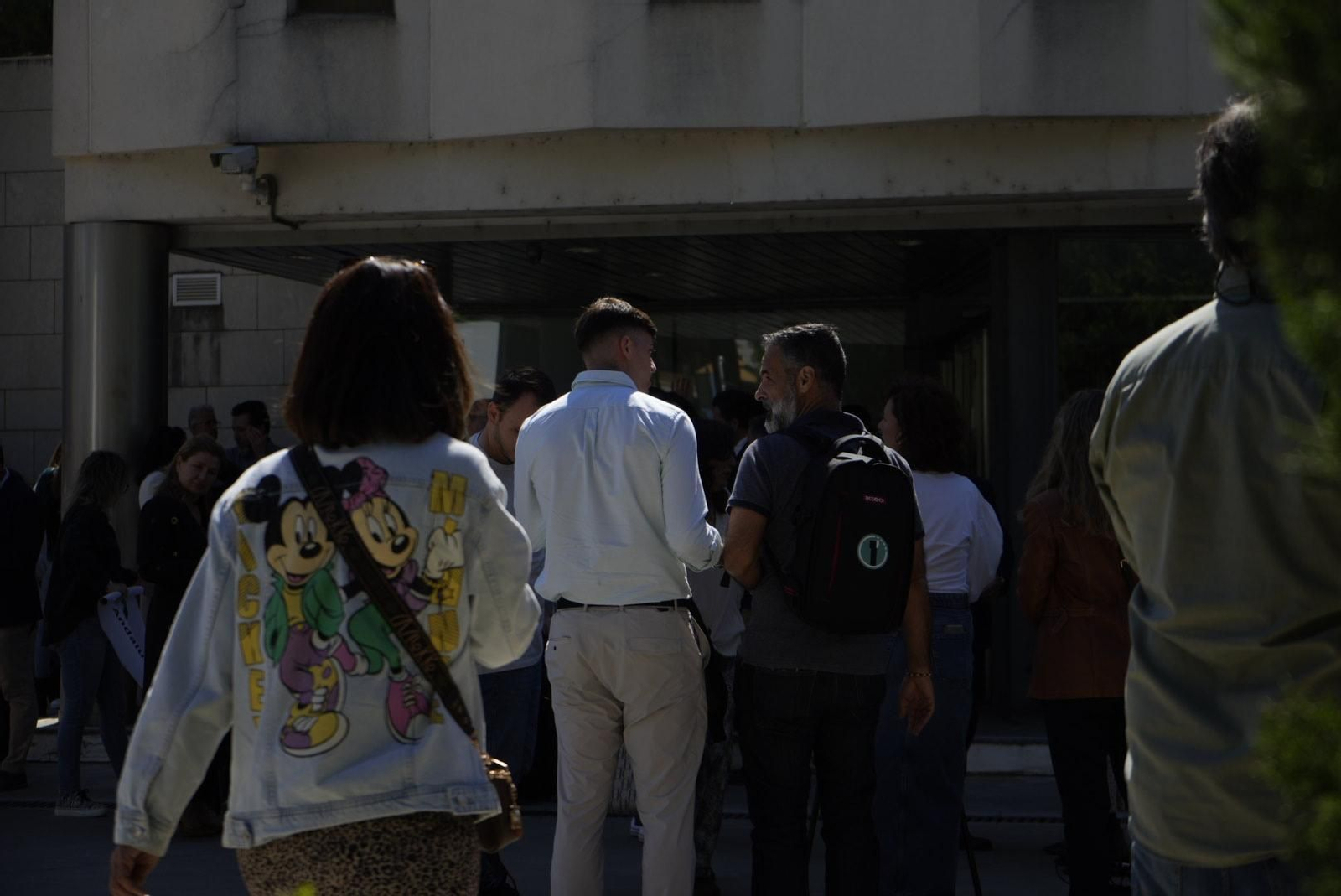 Así se vivió el apagón en las calles de Huelva, en imágenes