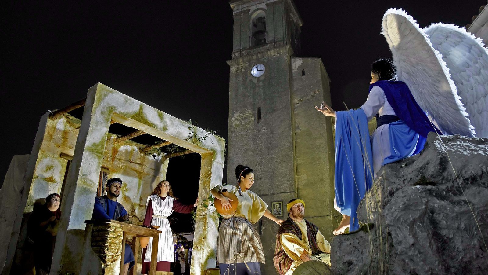 Una de las escenas de la Cabalgata de Reyes Magos de Higuera de la Sierra.