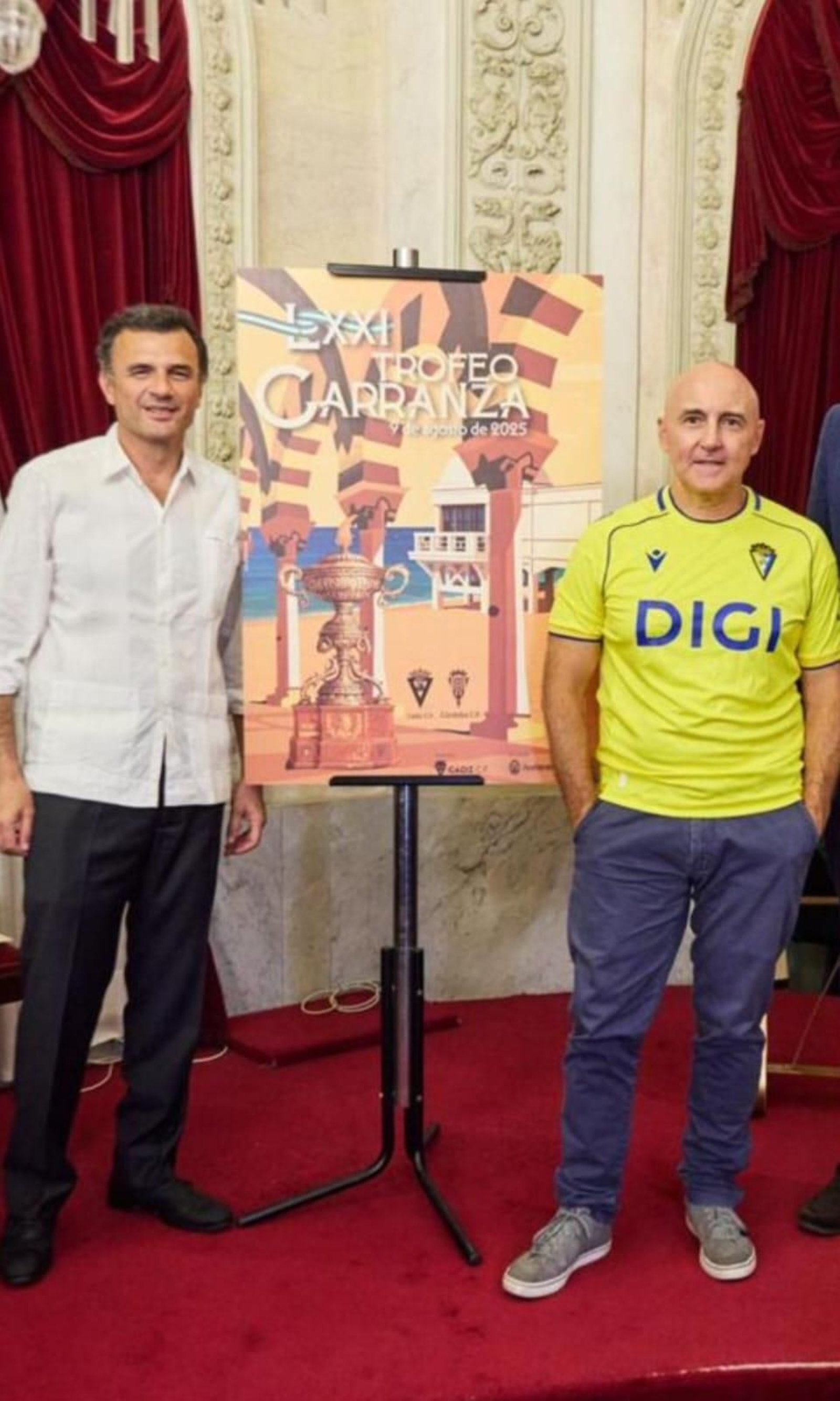 Bruno, Maldini y un Trofeo churretini. Blam, blam.