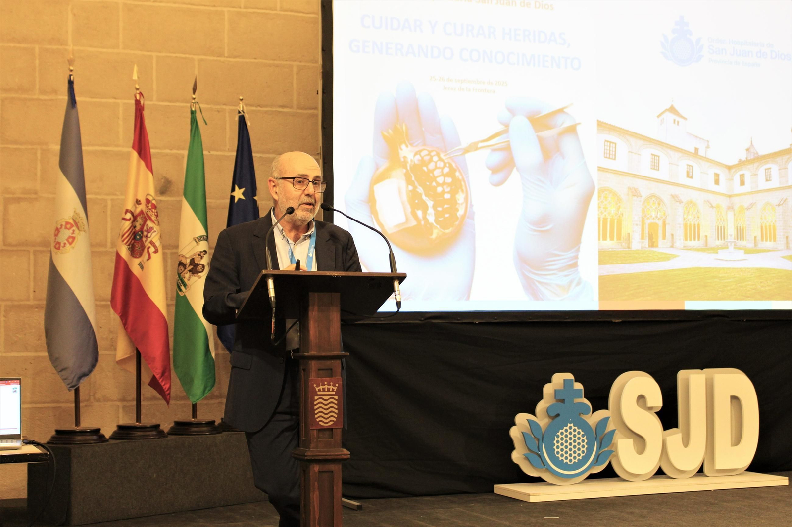 Cierre institucional doctor Pifarre.