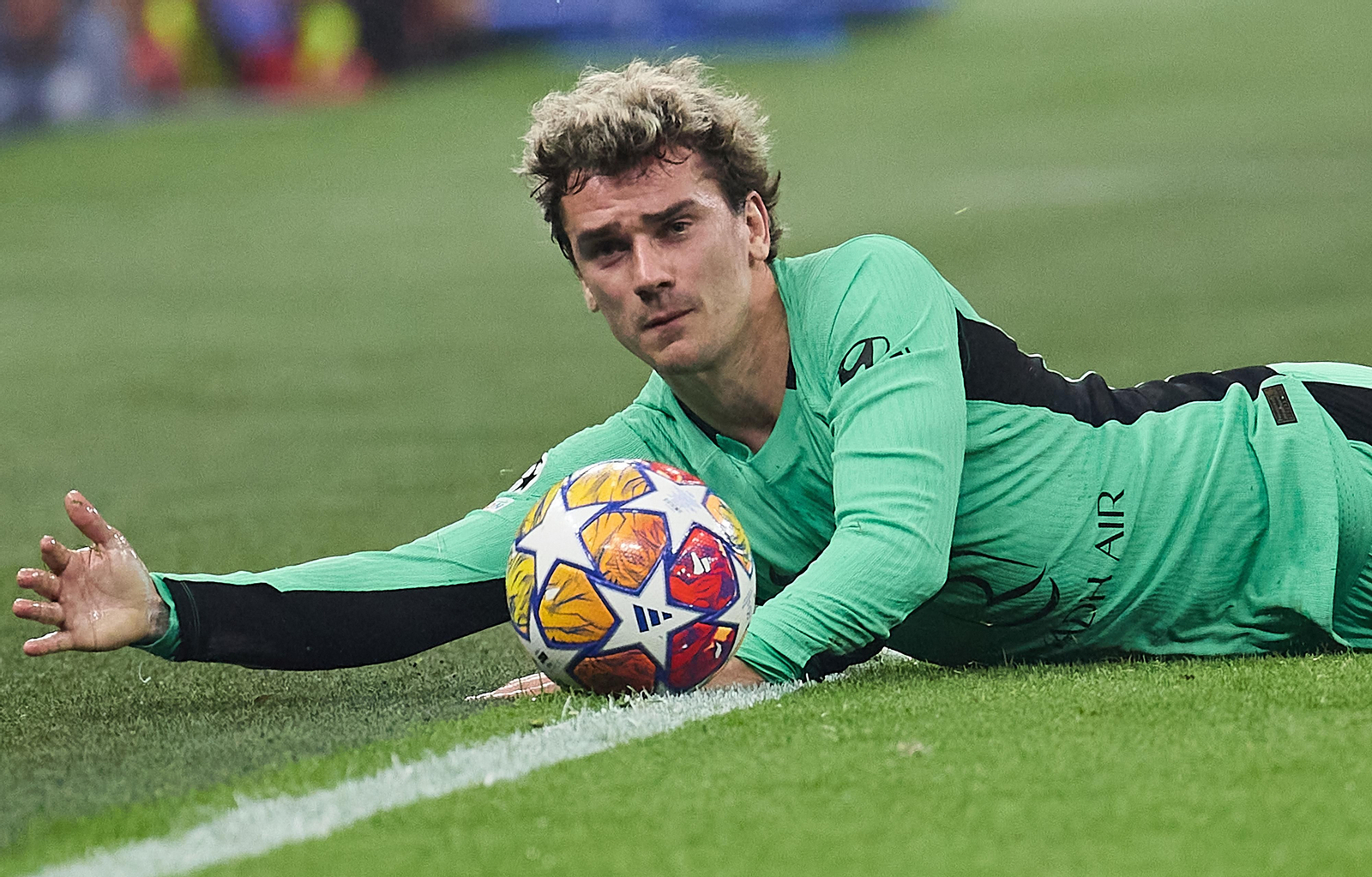 Griezmann tiene muy pocas opciones de estar en el Nuevo Mirandilla. Griezmann tiene muy pocas opciones de estar en el Nuevo Mirandilla.