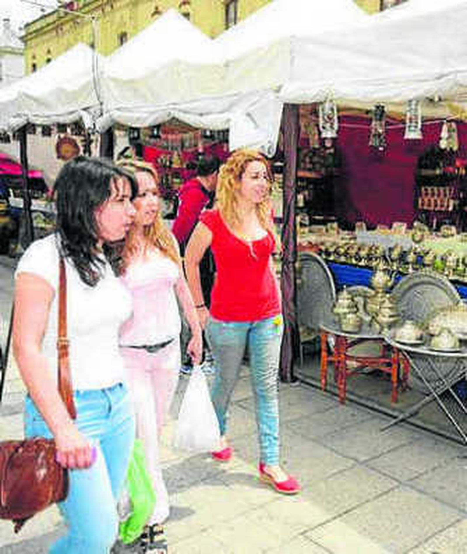 Habrá puestos de artesanía.