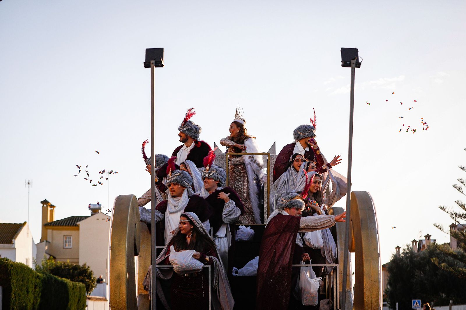 Las imágenes de la cabalgata de los Reyes Magos de San Fernando 2026