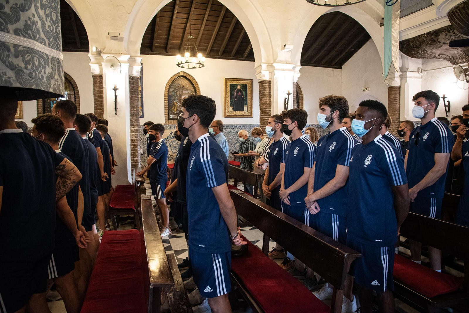 Imágenes de las ofrendas institucionales a la Virgen de La Cinta