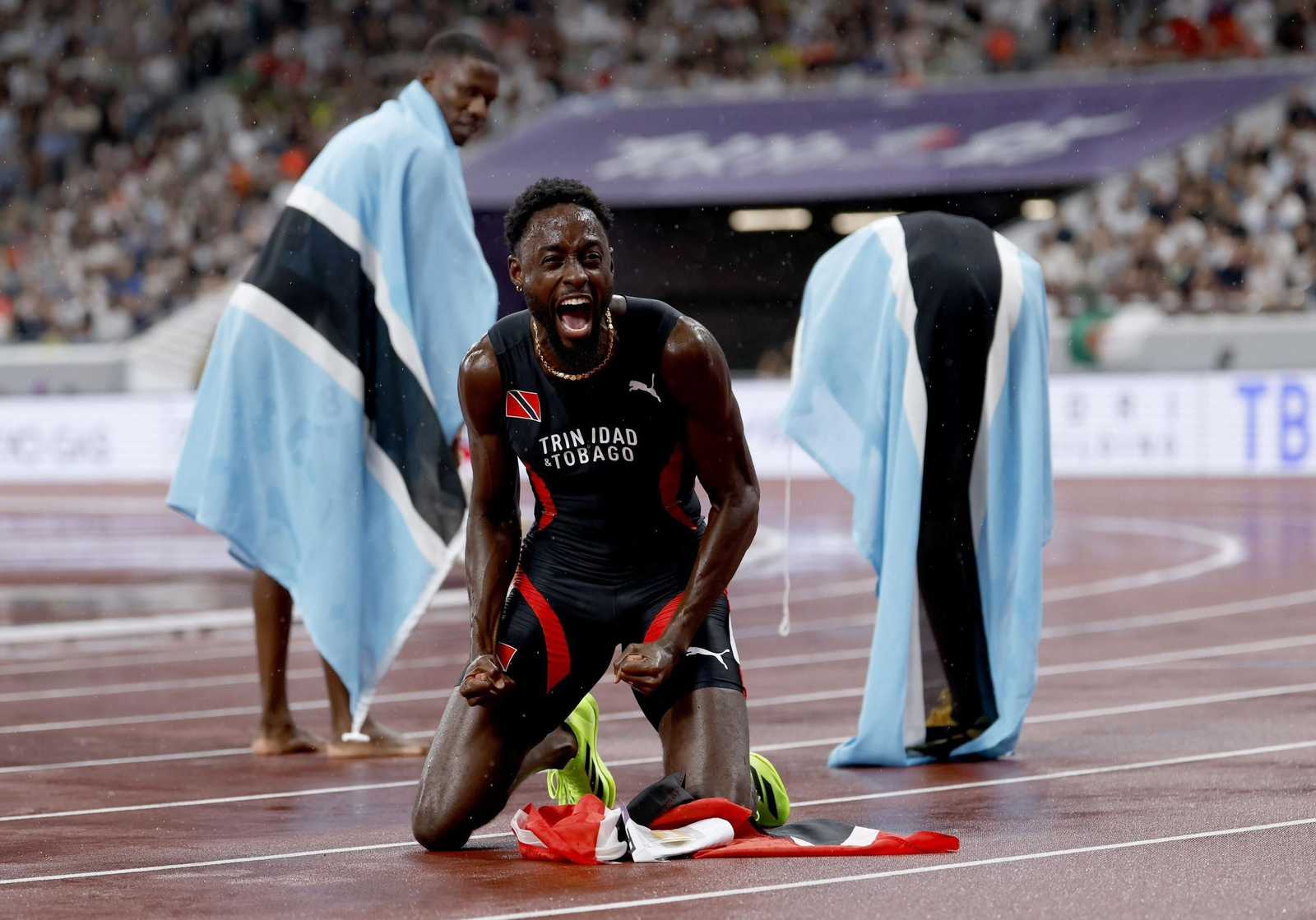 Las fotos del prometedor triunfo de Attaoui y del resto de la jornada del Mundial de Atletismo