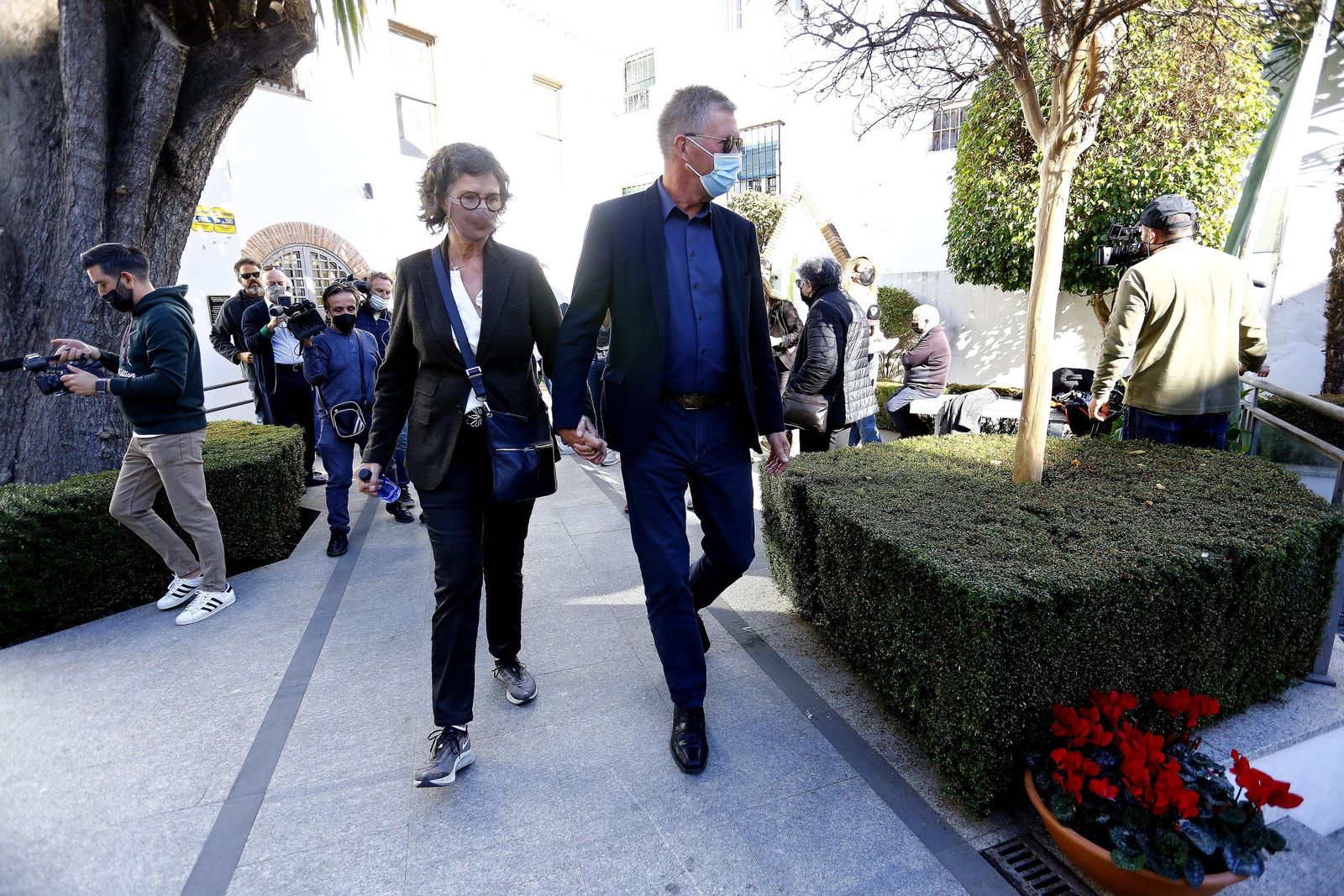 La despedida de Marbella a Manolo Santana, en imágenes