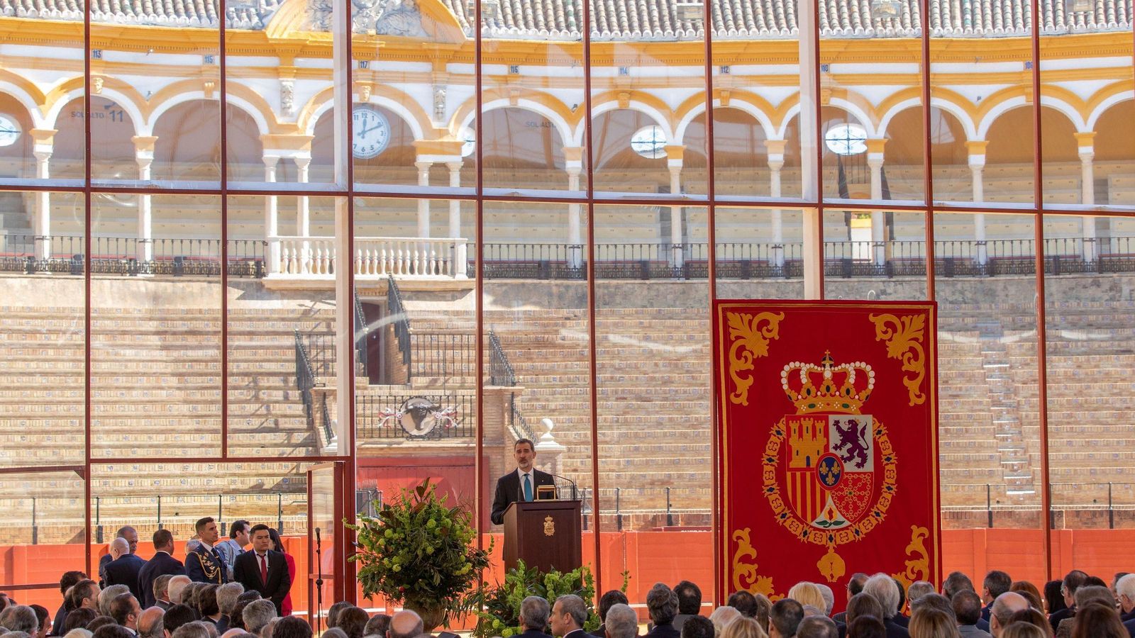 Los premios taurinos y universitarios, la última vez que abrió la Maestranza.