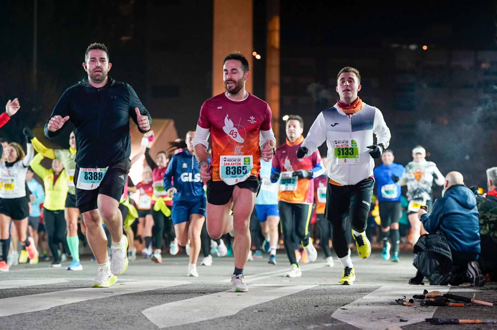 En imágenes: búscate en tu llegada a meta de la Carrera de San Antón 2026 (14)