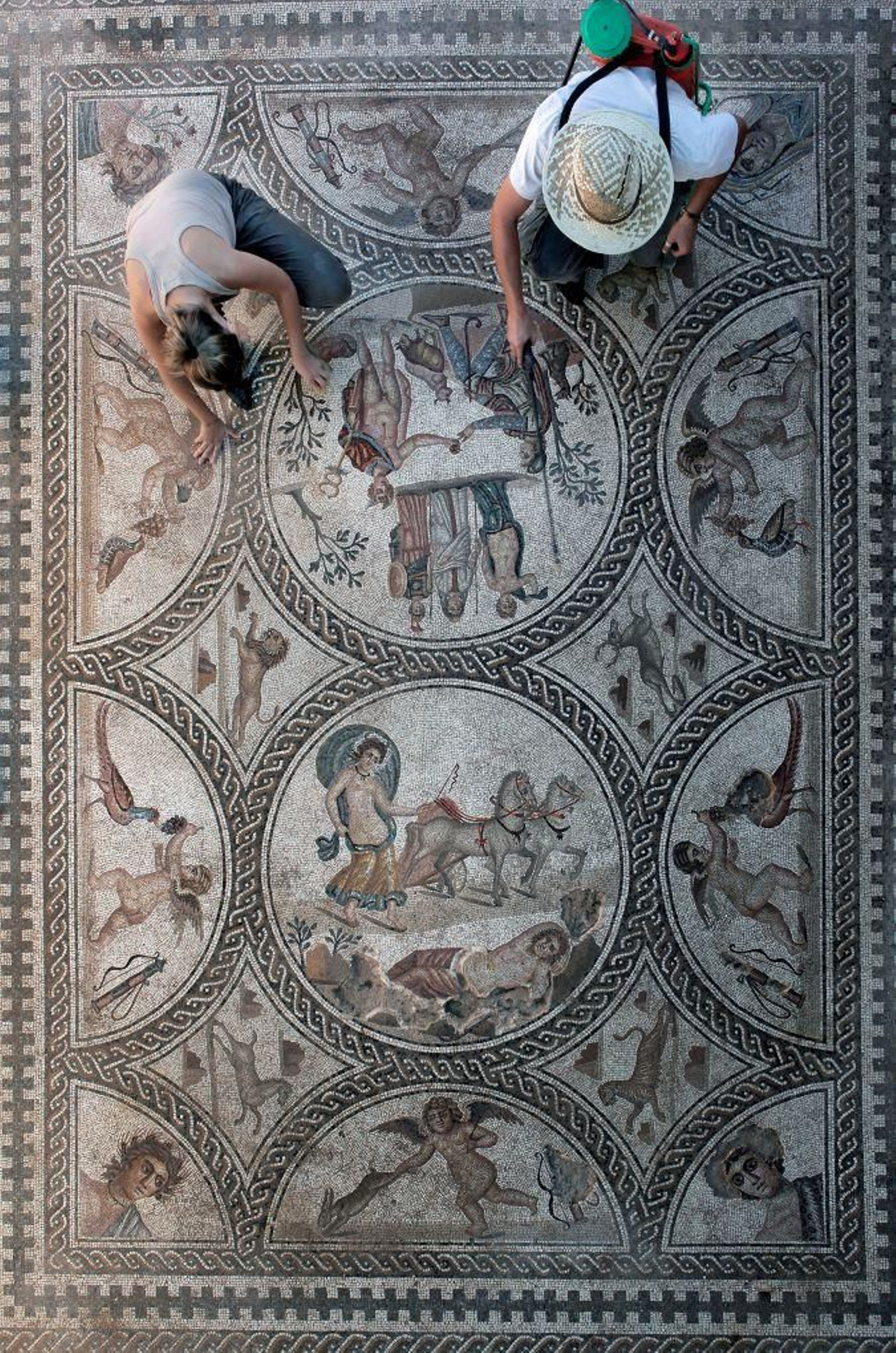 El aclamado Mosaico de los Amores de Cástulo, en Linares. castulo-mosaico-linares.jpg