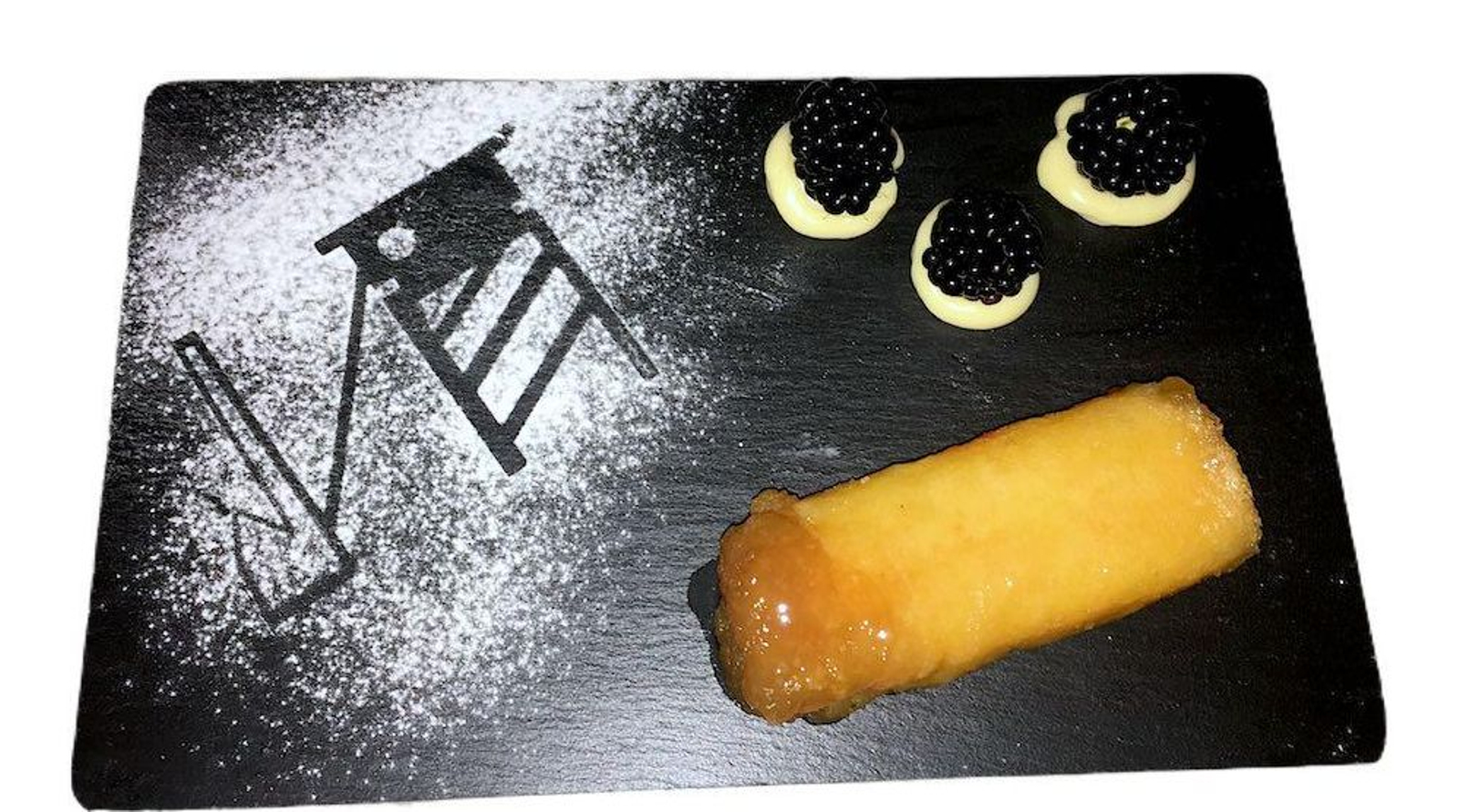 El licor que baña el chachepó lo hace aún más delicioso y tierno.