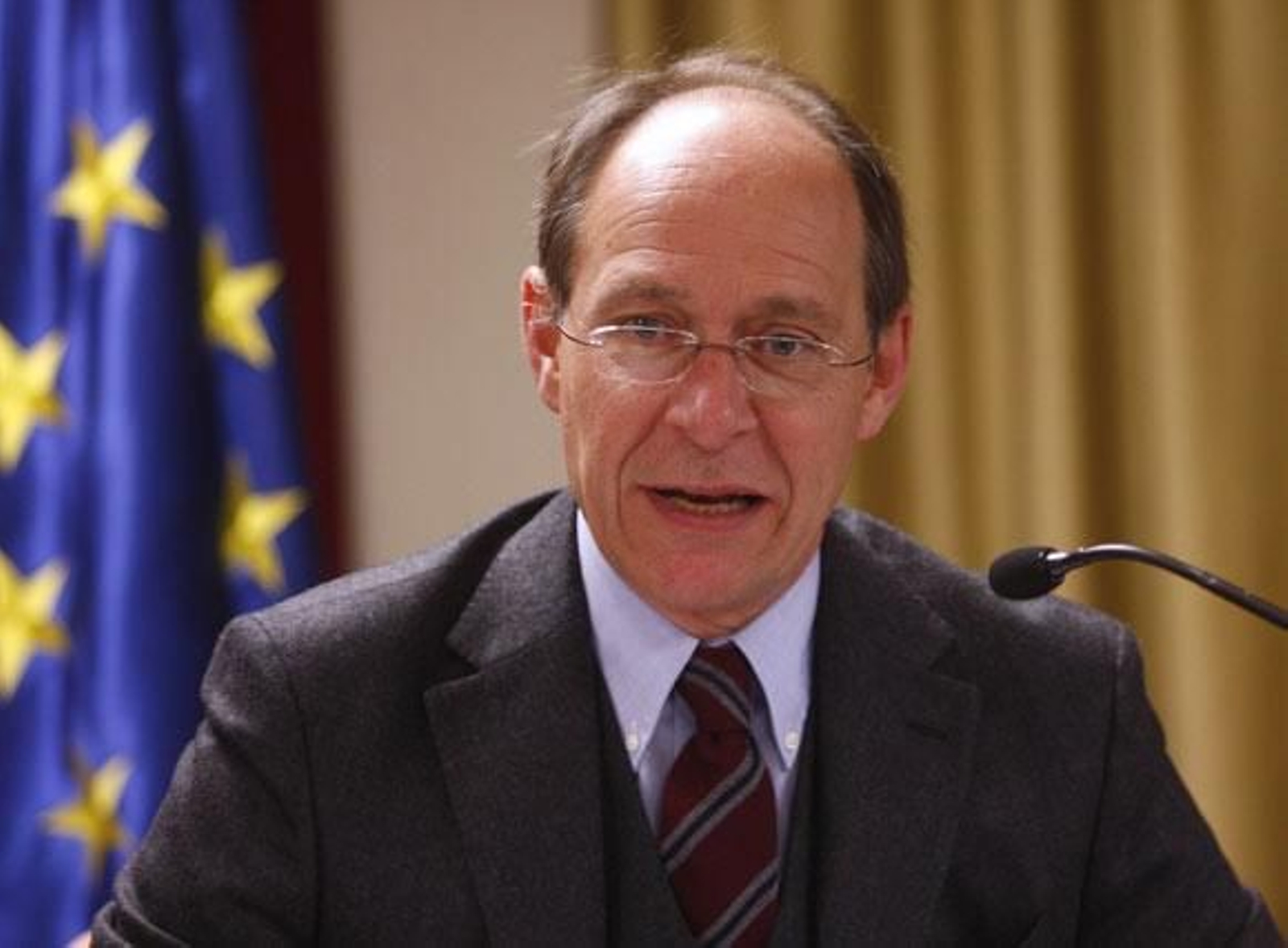 Díaz Trillo: "Hasta que no se mejore el río no se pueden considerar actuaciones como el dragado"