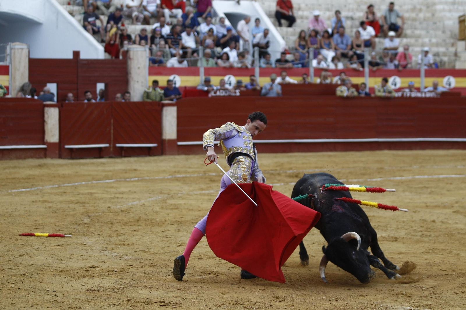 Imágenes de la novillada de la Feria de Almería 2025