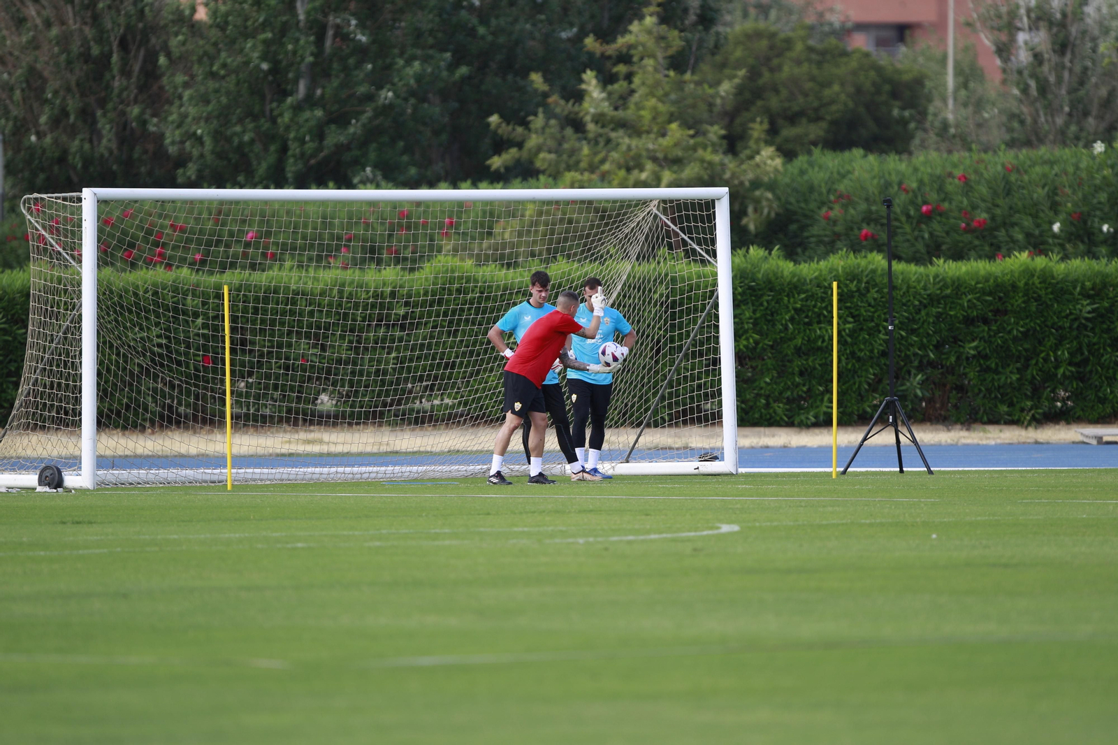 Primer entrenamiento de la temporada 2023-2024 para la UDA