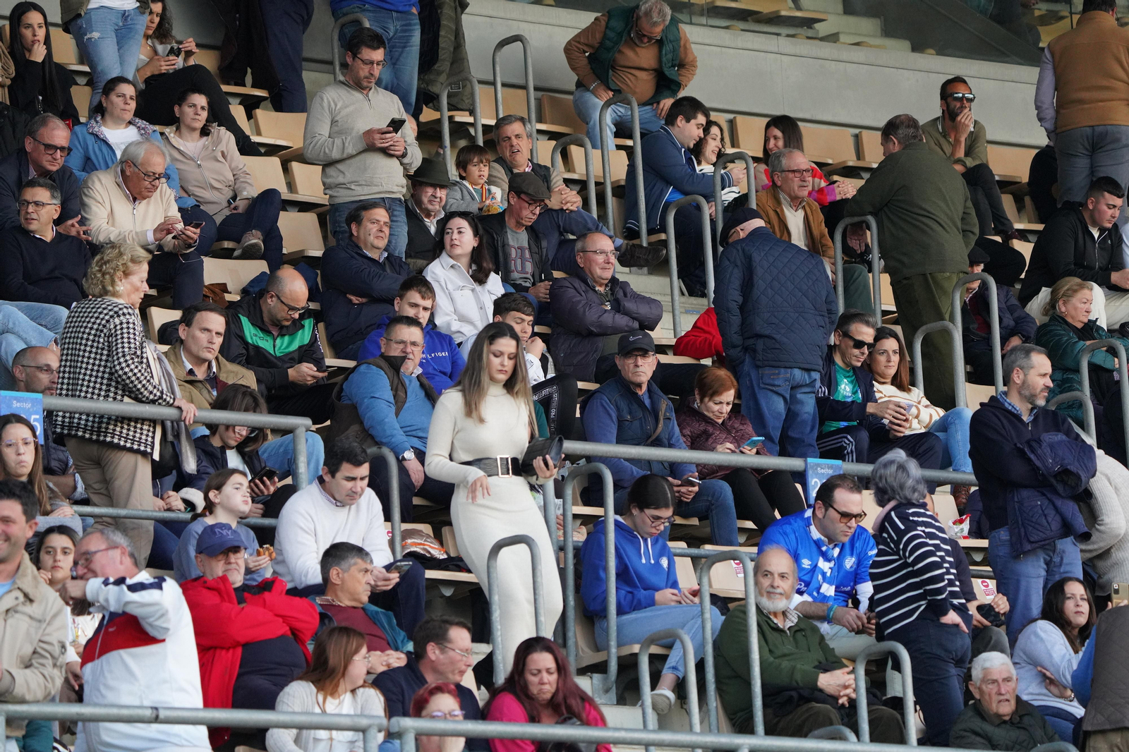 Búscate en el partido del Xerez DFC - Bollullos