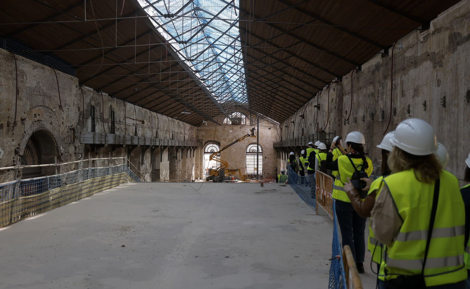 Las imágenes de la visita  a la Fábrica de Artillería