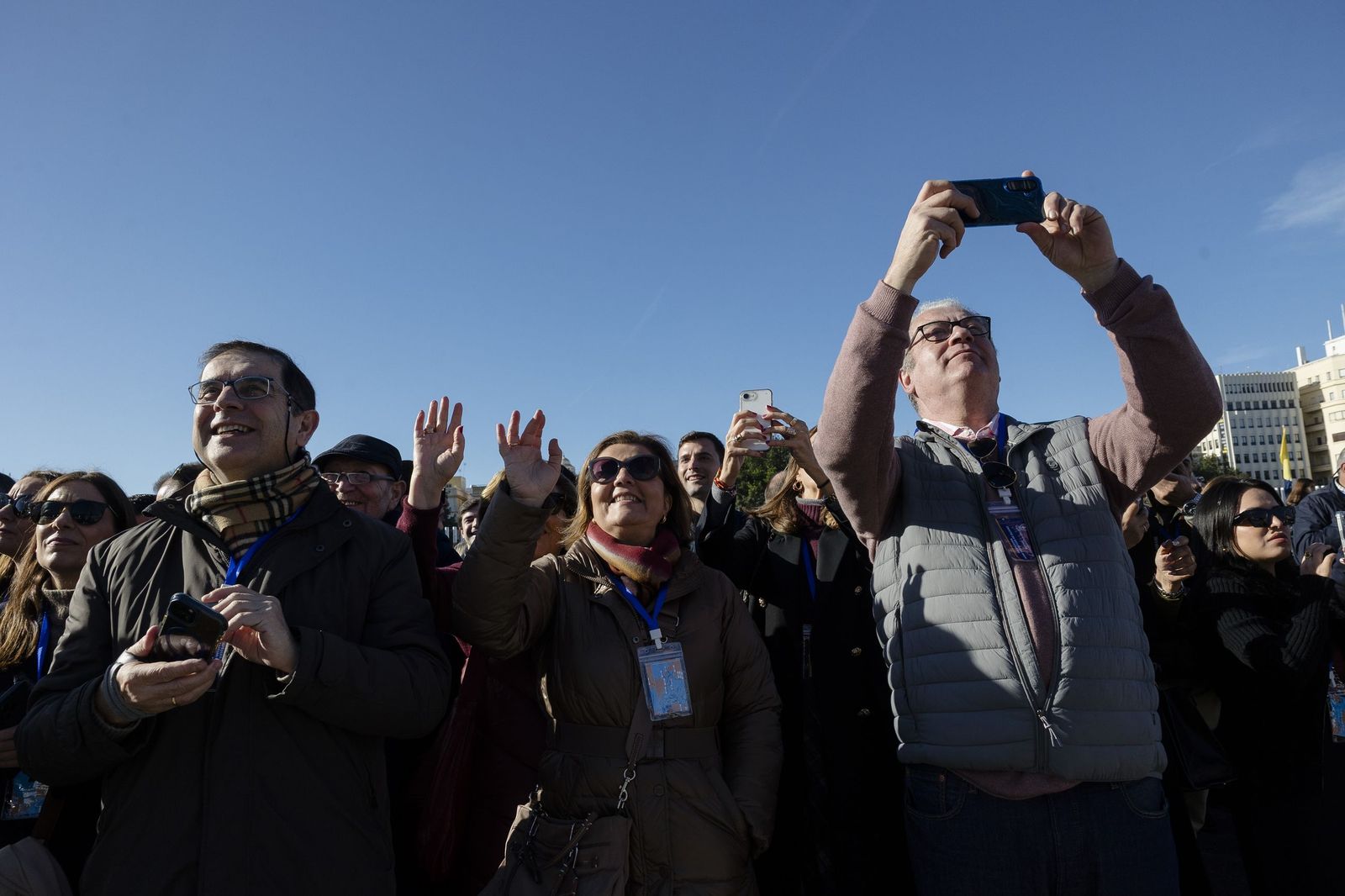 Las imágenes de la despedida del Juan Sebastián de Elcano