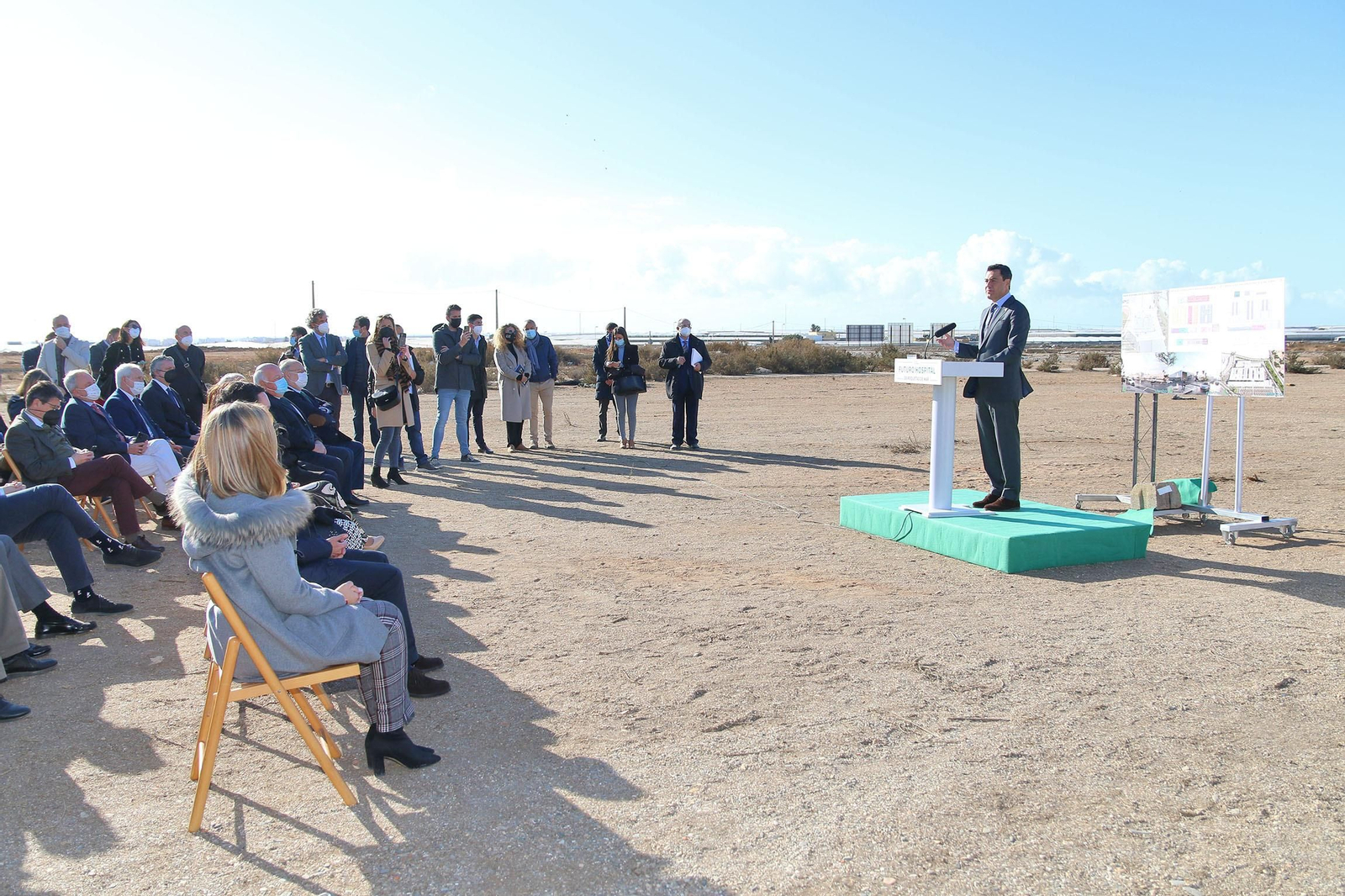 Fotogalería de la colocación de la primera piedra del hospital de Roquetas