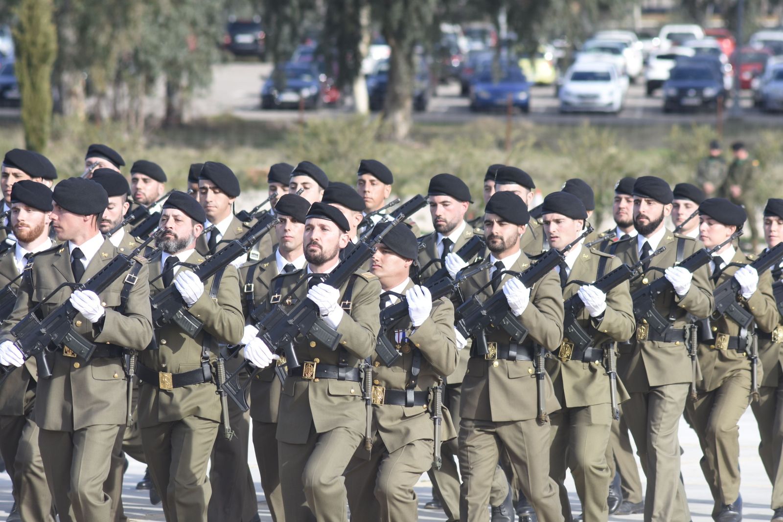 Parada militar en la base de Cerro Muriano el día de la Inmaculada, patrona del arma de Infantería.