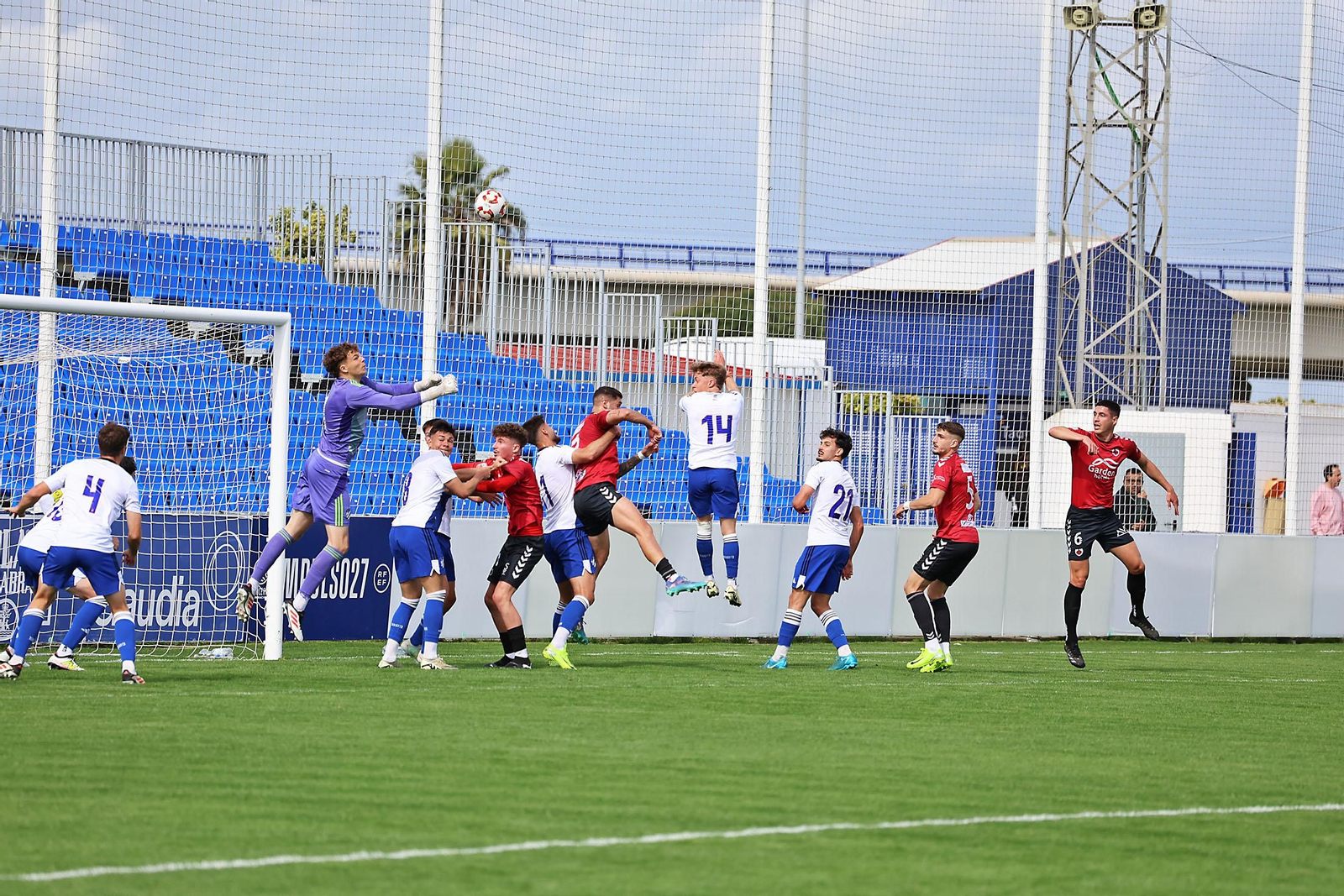 Las imágenes del Atlético Onubense vs Cartaya