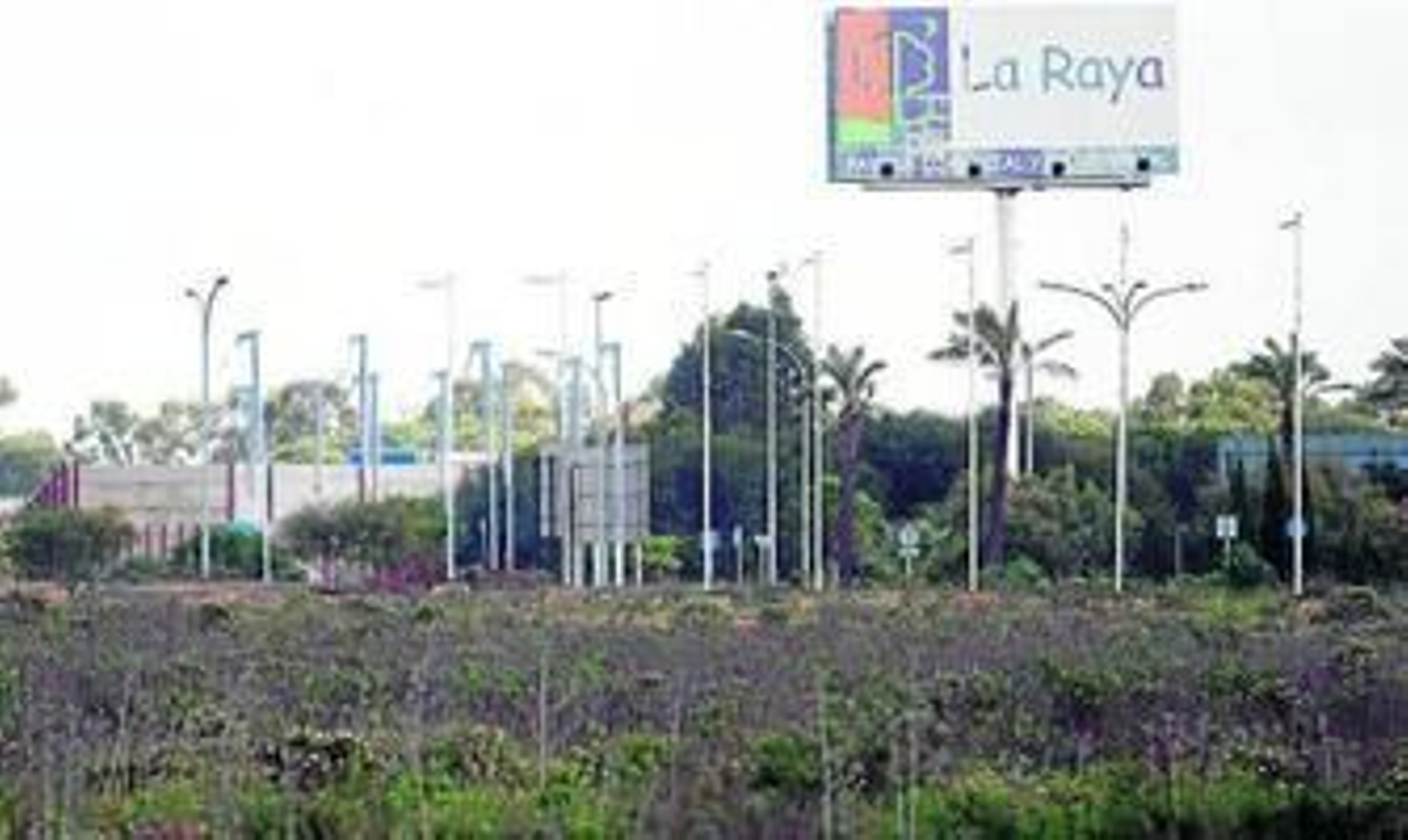 Terrenos donde se instalará en el futuro el Parque Industrial de Aljaraque, junto a La Raya. Terrenos donde se instalará en el futuro el Parque Industrial de Aljaraque, junto a La Raya.