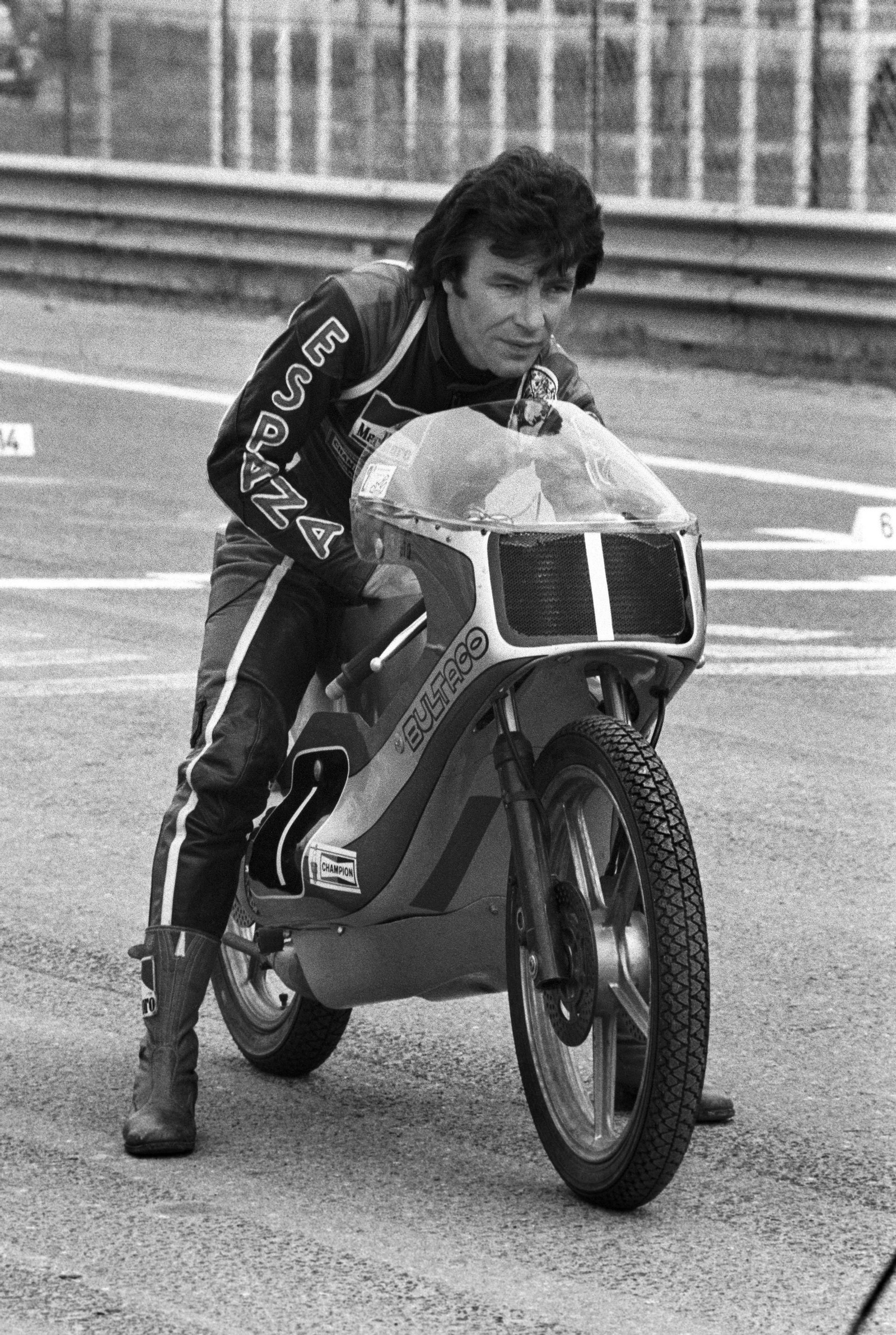 Ángel Nieto, en una imagen de 1976.