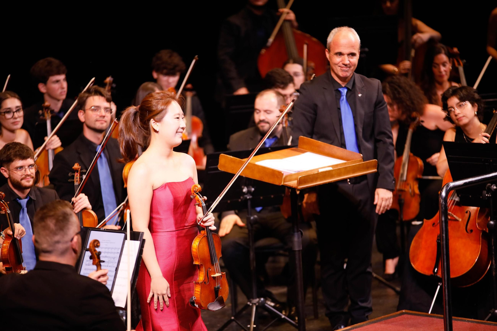 El concierto de la Orquesta de la UAL en el Auditorio Maestro Padilla, en imágenes