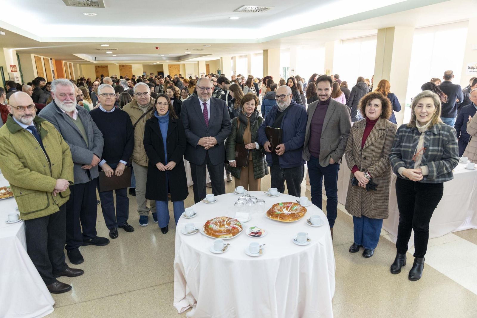eL Tradicional desayuno con roscón de Reyes en el Campus de Rabanales, en imágenes