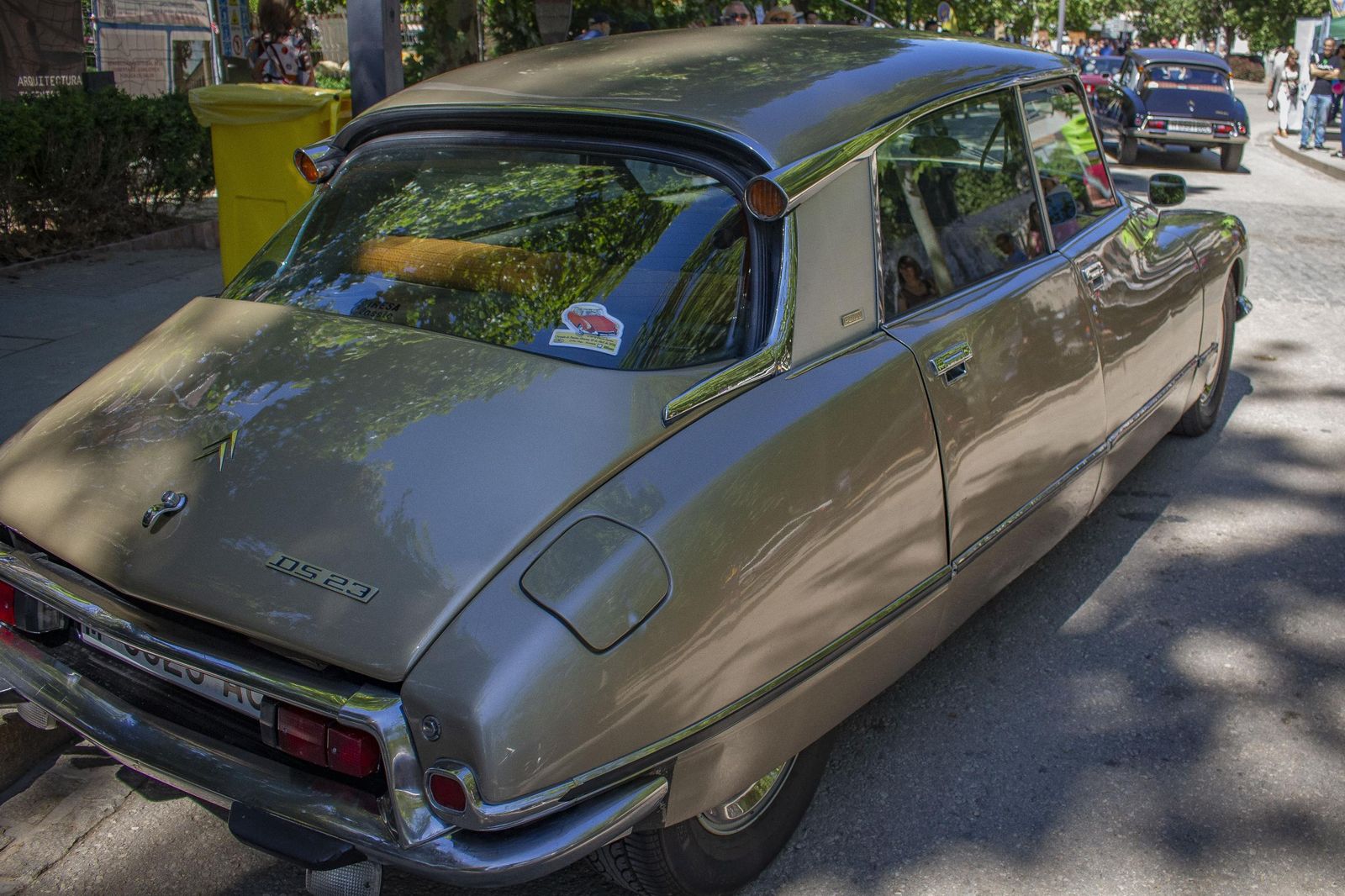 Los mejores coches del Festival Motor por la Vida que ha acogido el centro de Granada