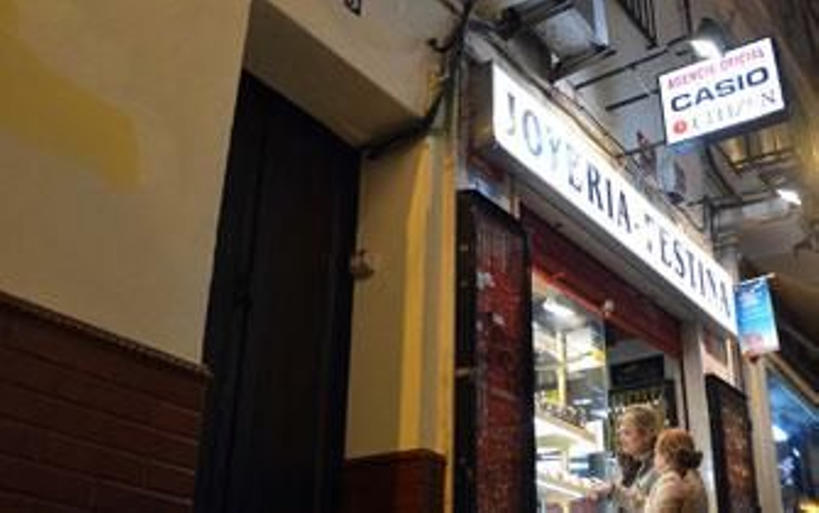 Simulan ser técnicos de Urbanismo y roban a una anciana 6.000 euros