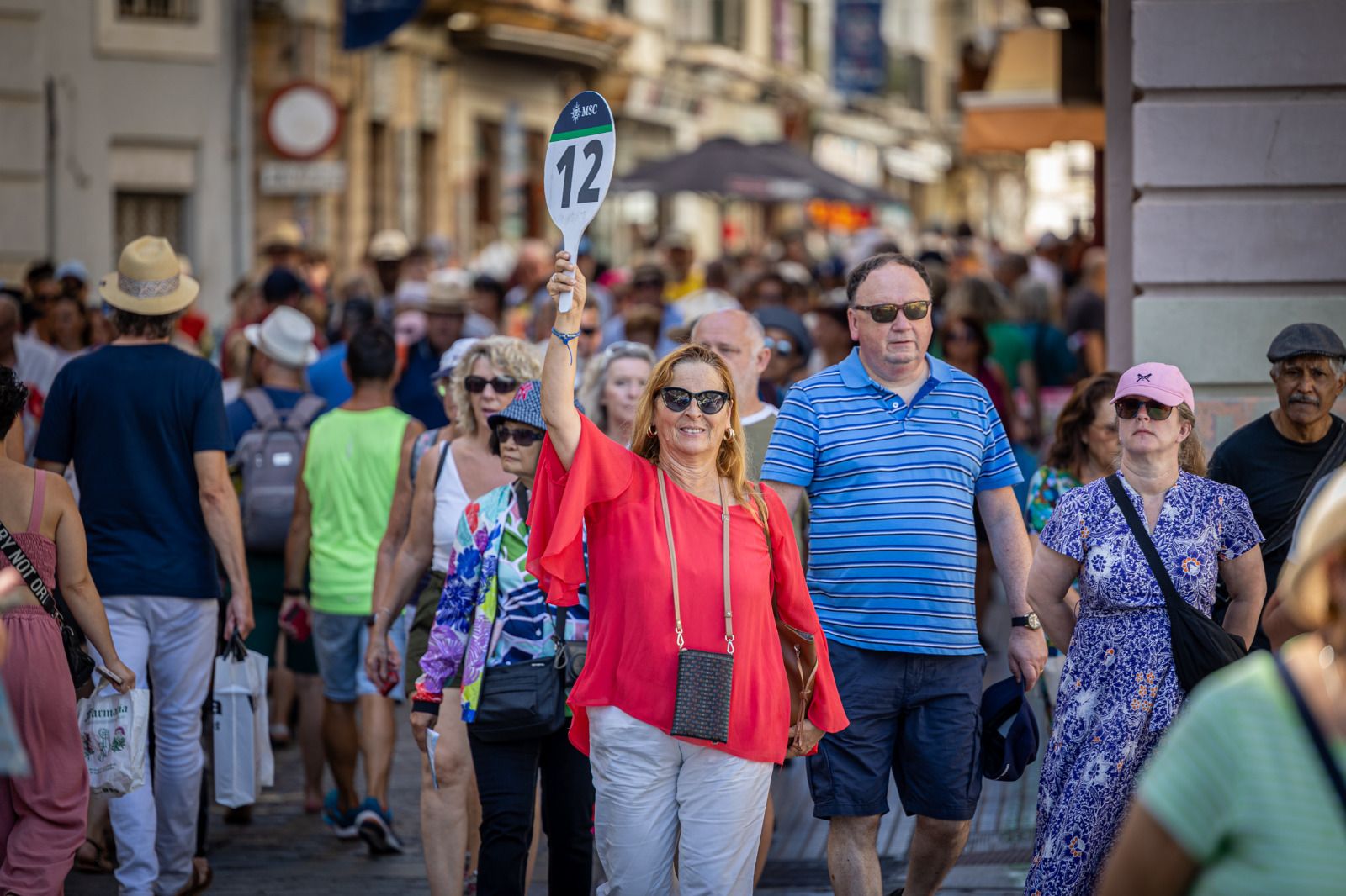 Los turistas que han llegado a Cádiz en los cinco cruceros