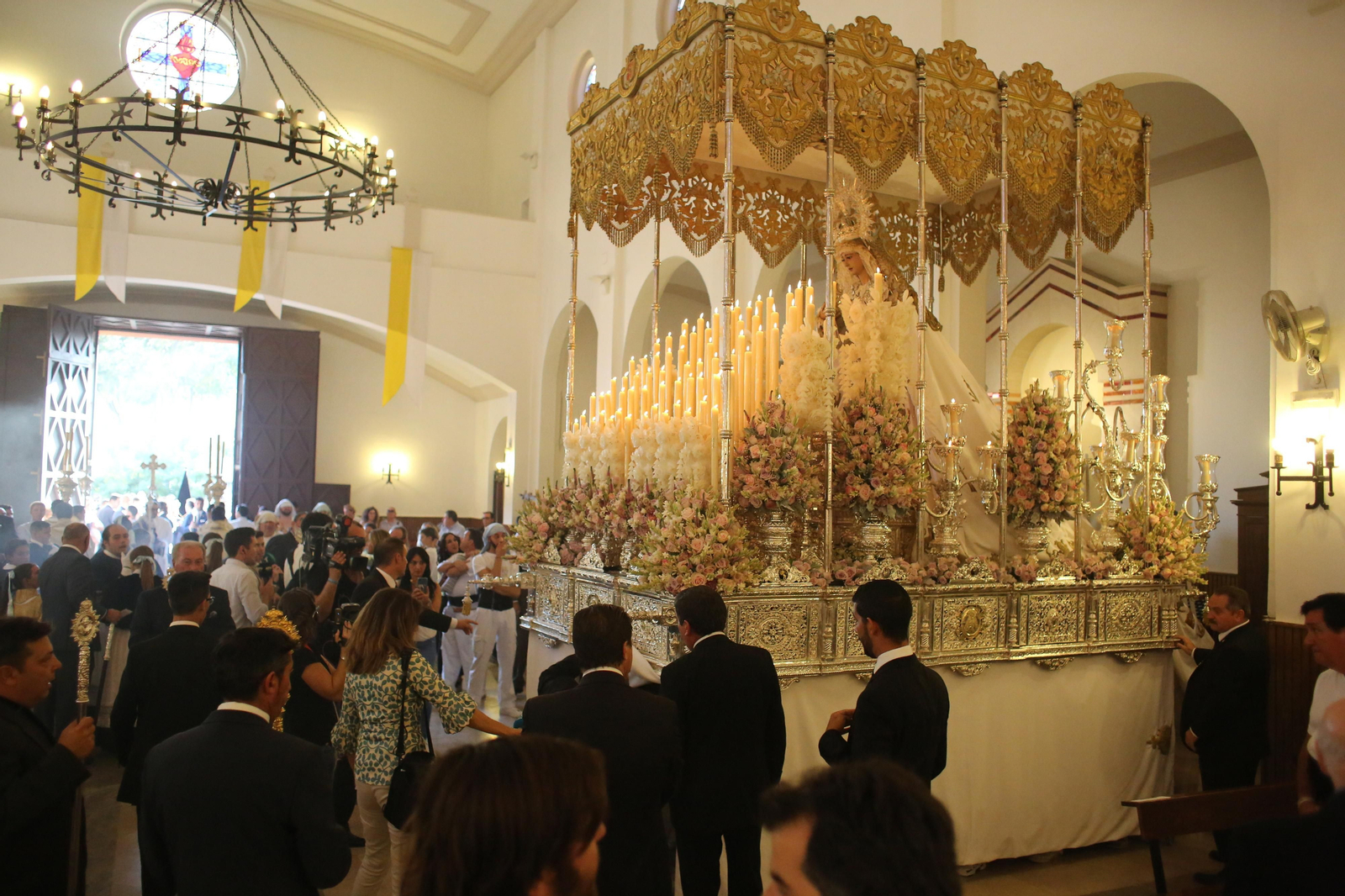 Las imágenes de la Virgen de la Paz