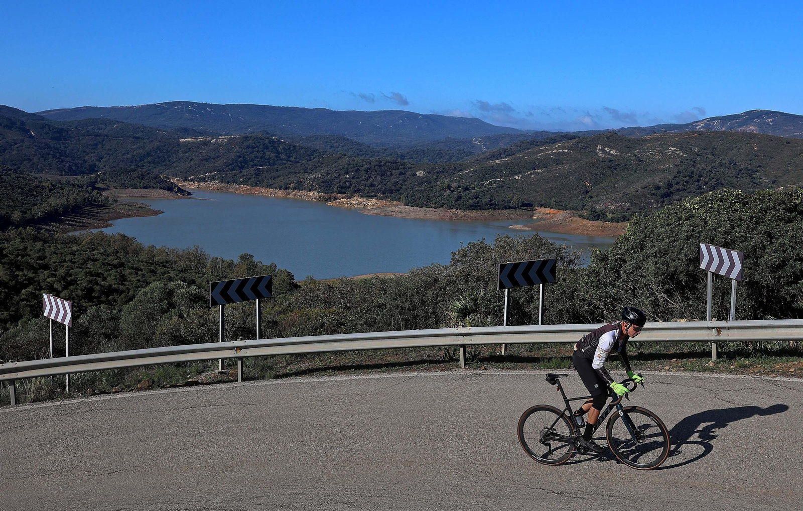 Imágenes del estado actual de los pantanos del Campo de Gibraltar