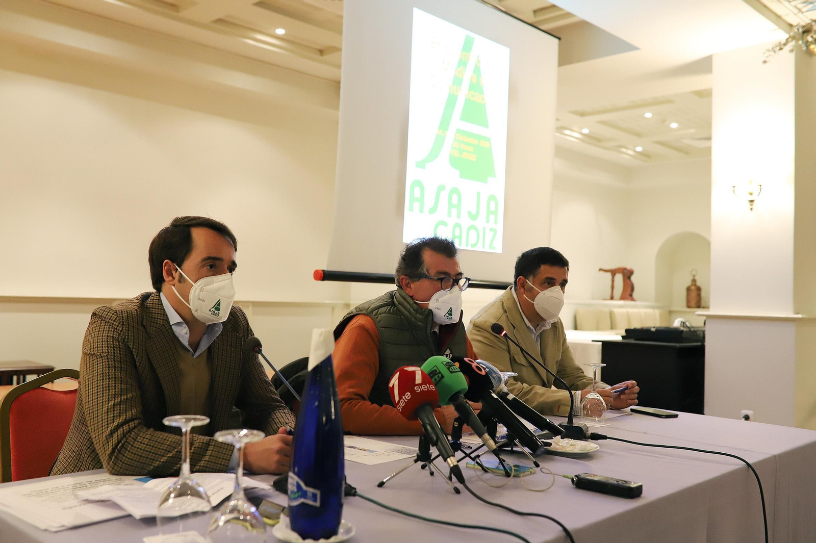 Una imagen de la rueda de prensa de Asaja en el Hotel Jerez.