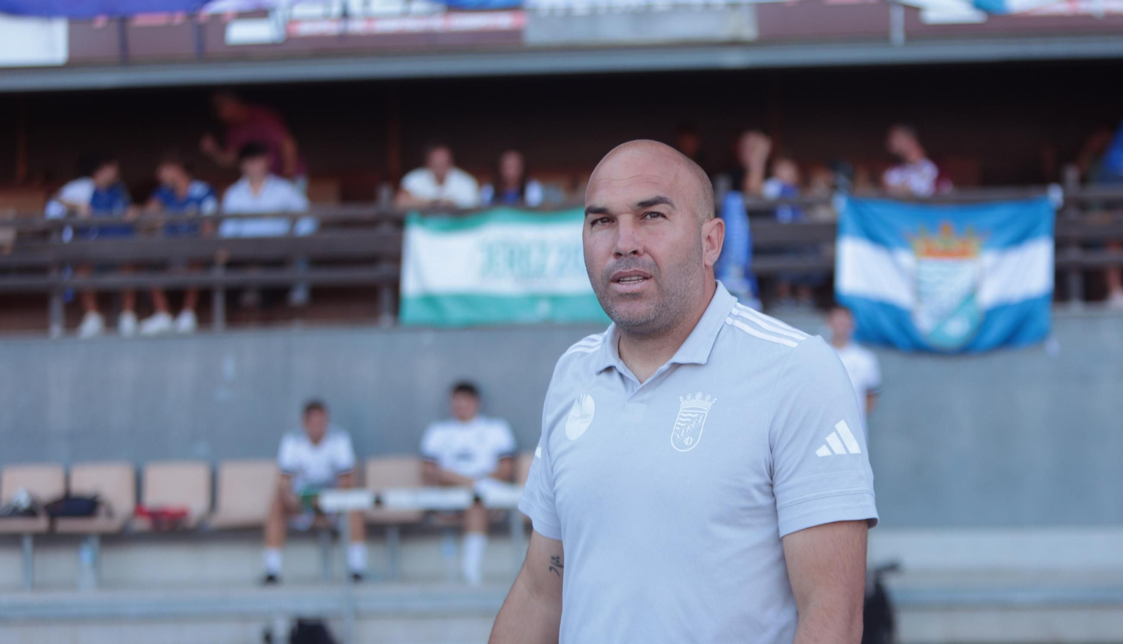 Imágenes del partido entre el Xerez CD contra el Antoniano en Chapín