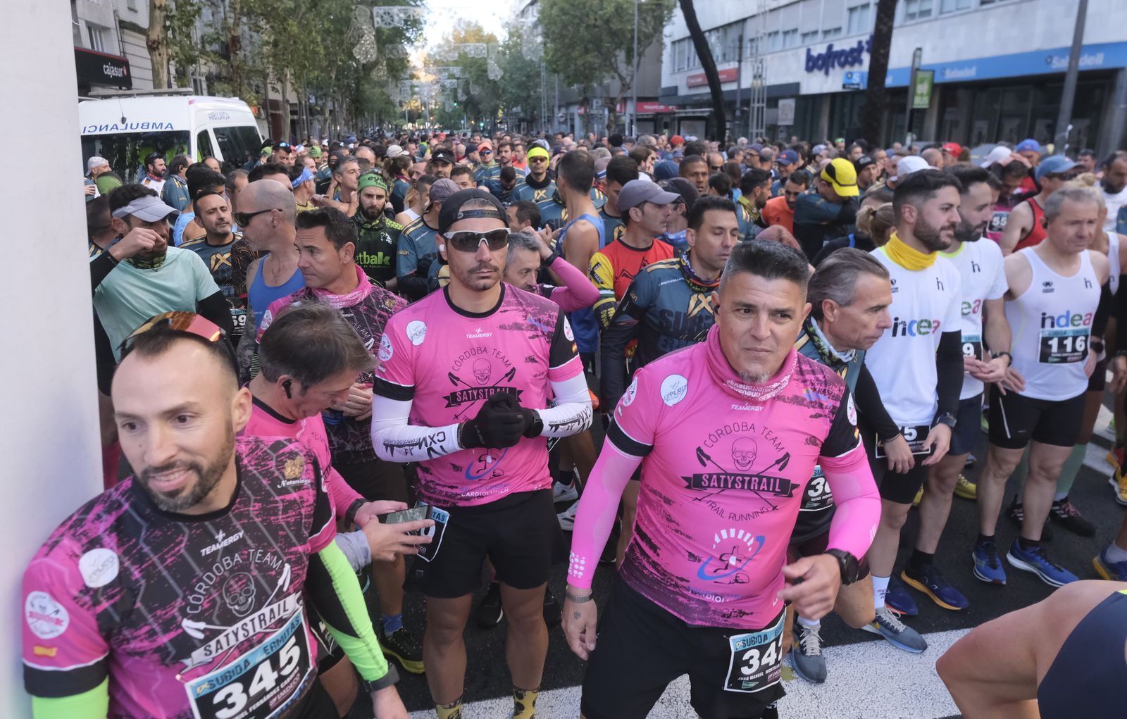 Las imágenes de la novena edición de la Subida a las Ermitas, en Córdoba.