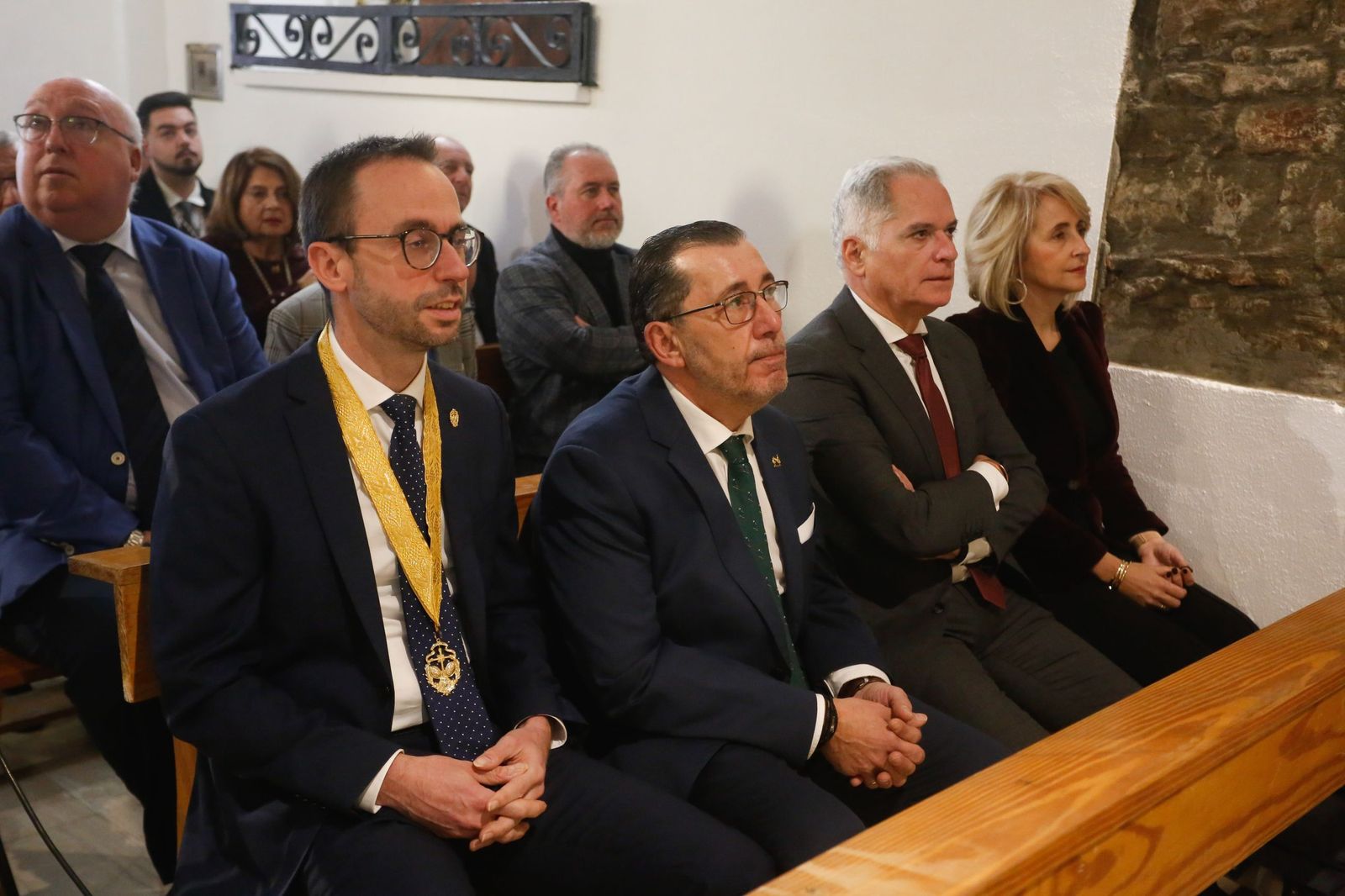 Las fotografías de la presentación del cartel de Valentín Rivera para la tertulia cofrade La Levantá