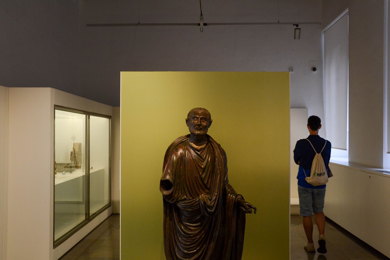 Los granadinos disfrutan de actividades divulgativas y culturales en la ciudad