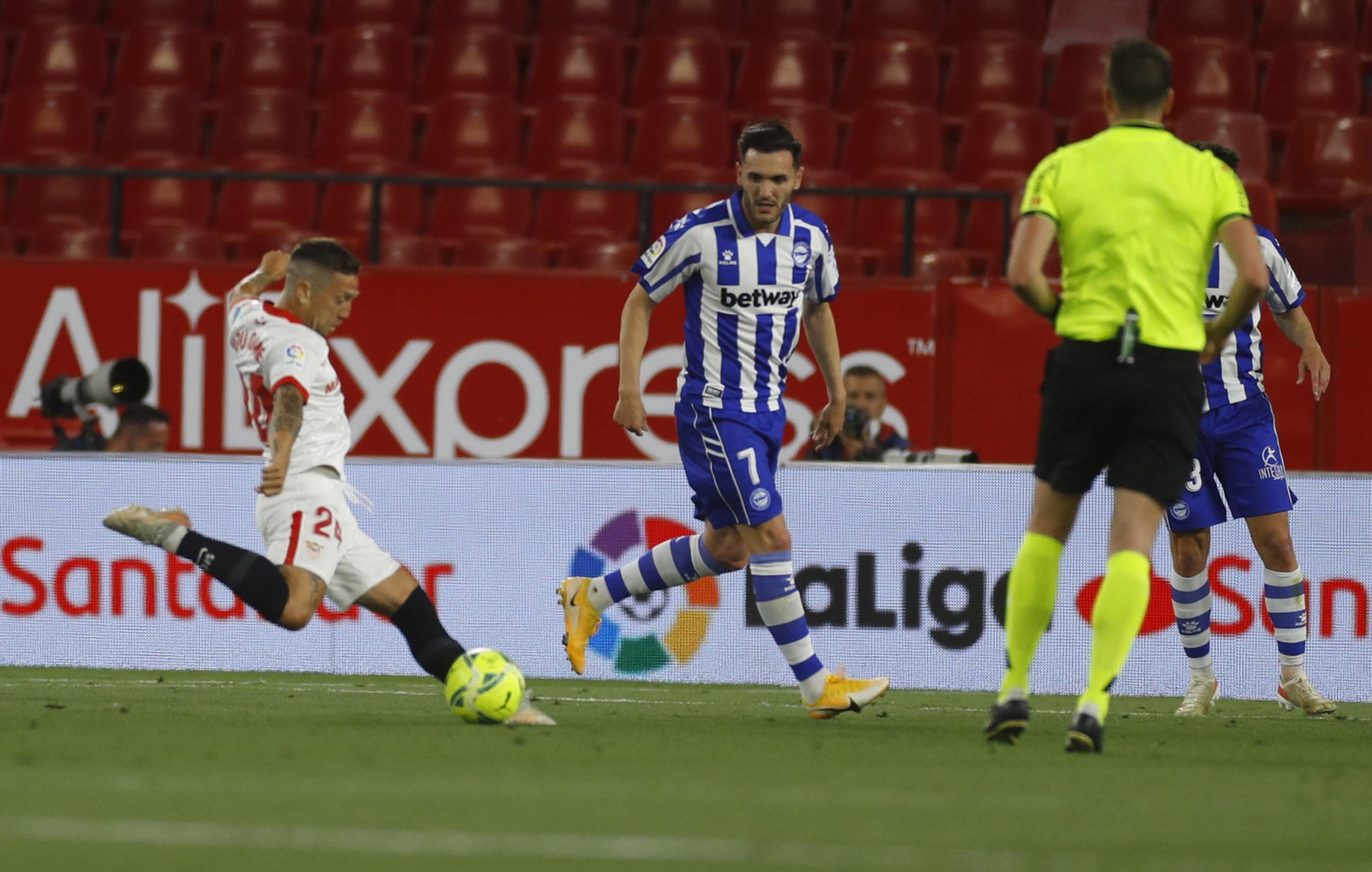 Las imágenes del Sevilla-Alavés