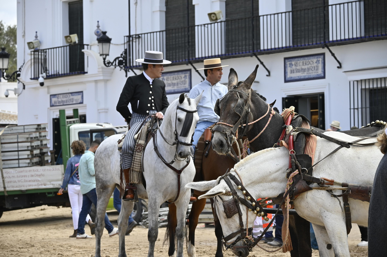 Imágenes del viernes 17 de mayo en EL Rocío