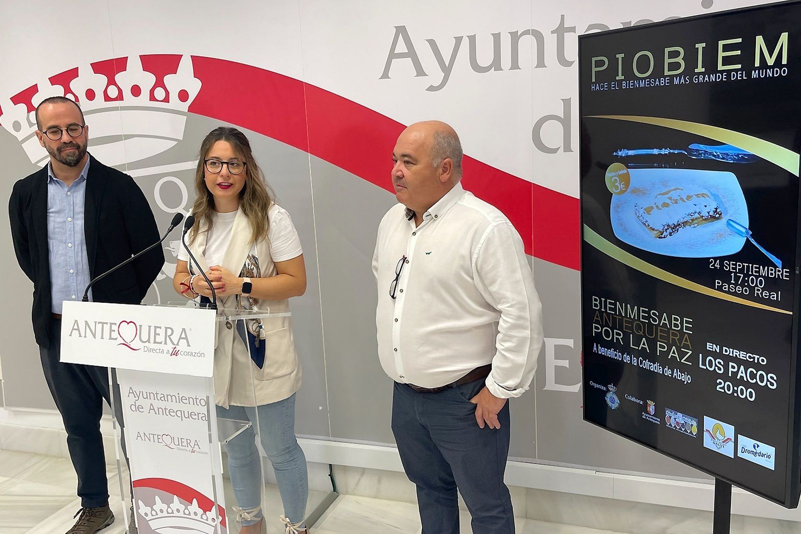 Presentación de la iniciativa en el Ayuntamiento de Antequera.