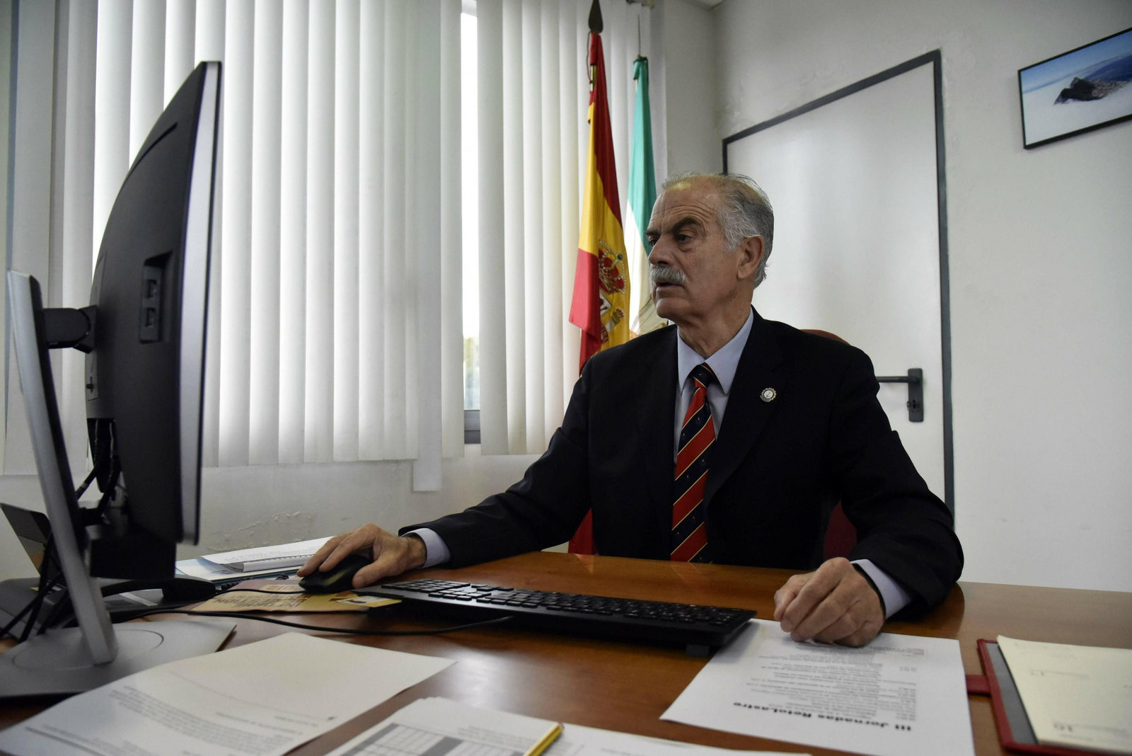 Julio Berzosa, en su despacho.